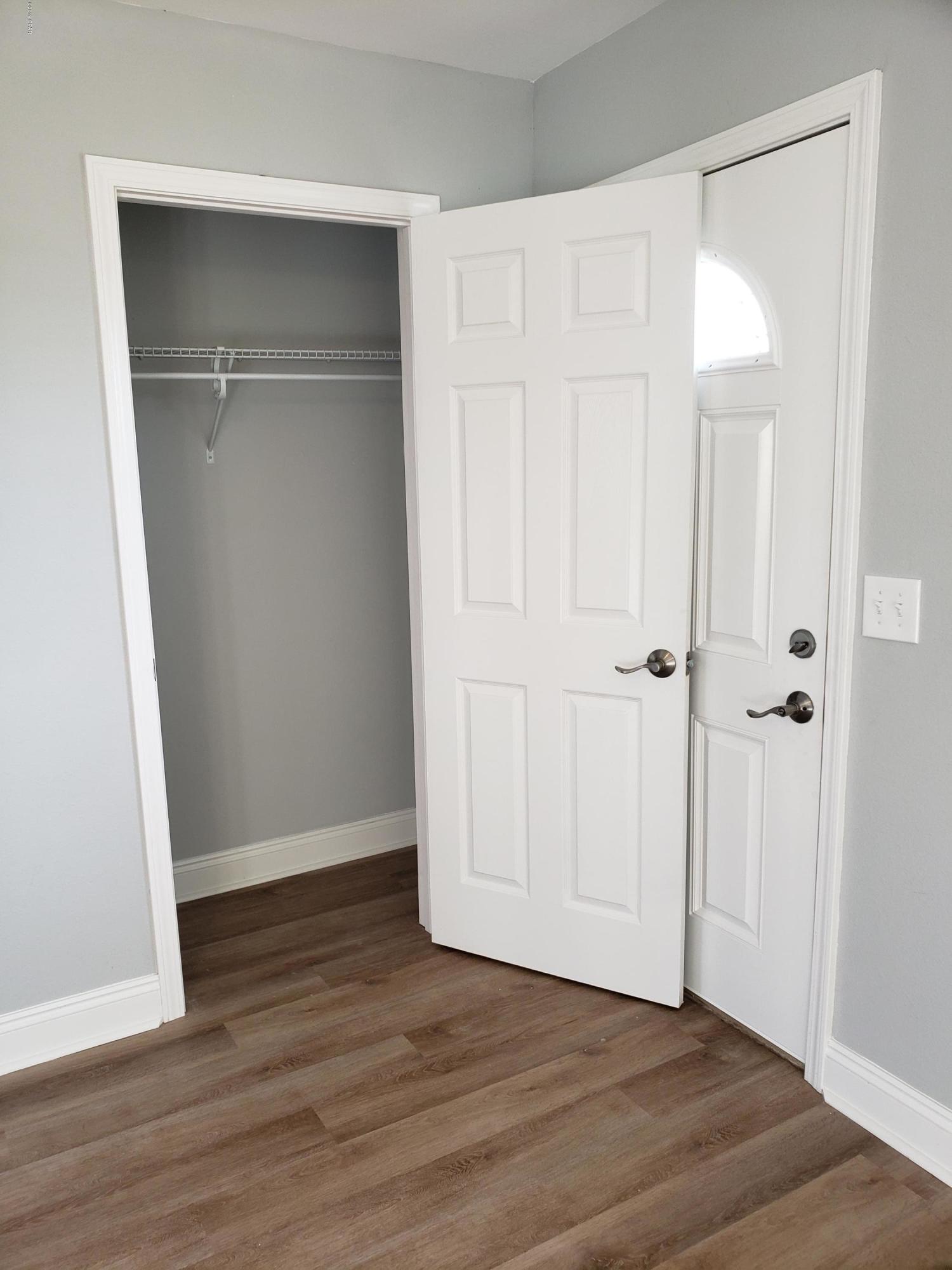 Lannie Rowe Lake Ests - Residential