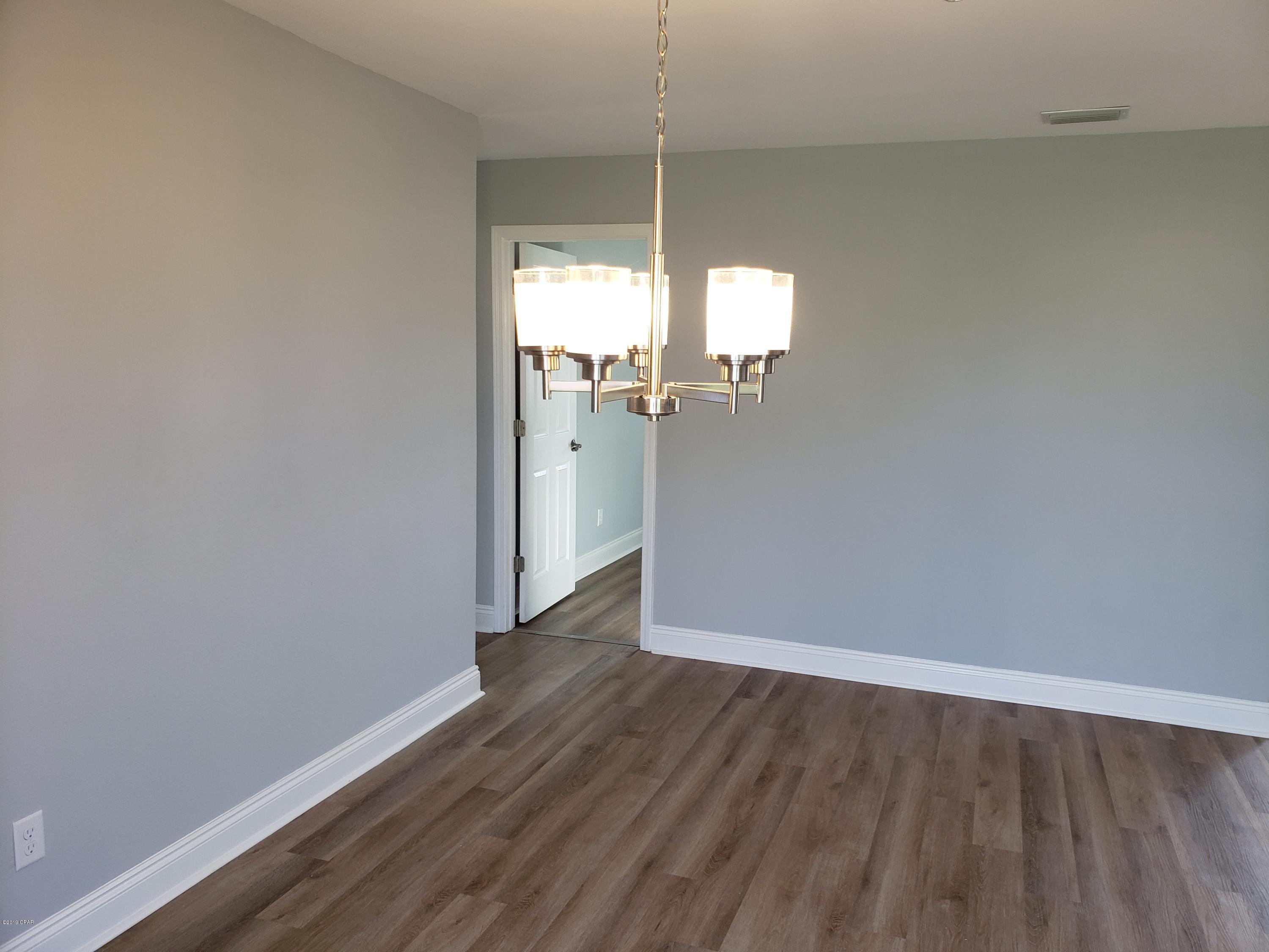 Lannie Rowe Lake Ests - Residential