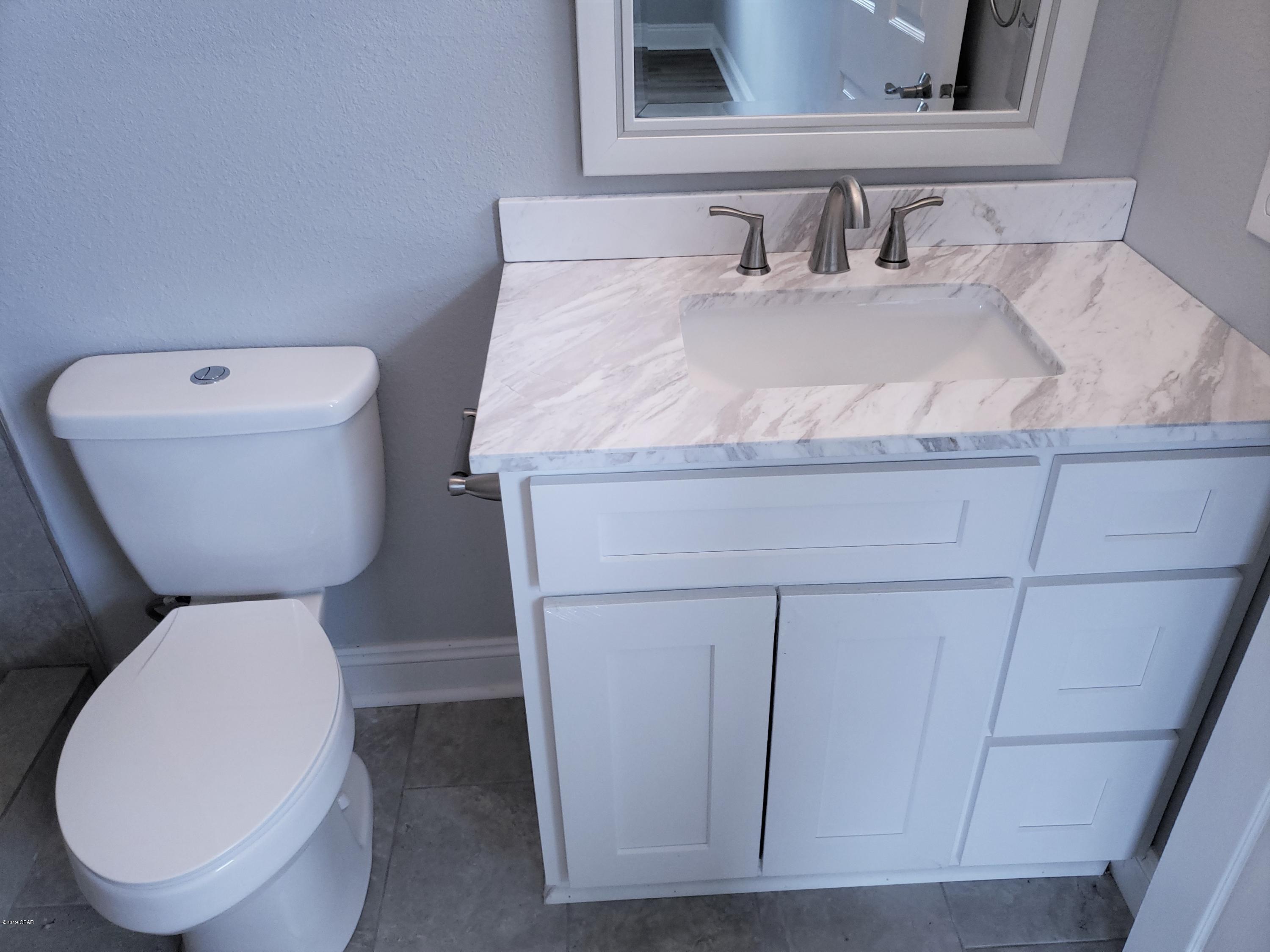 Lannie Rowe Lake Ests - Residential