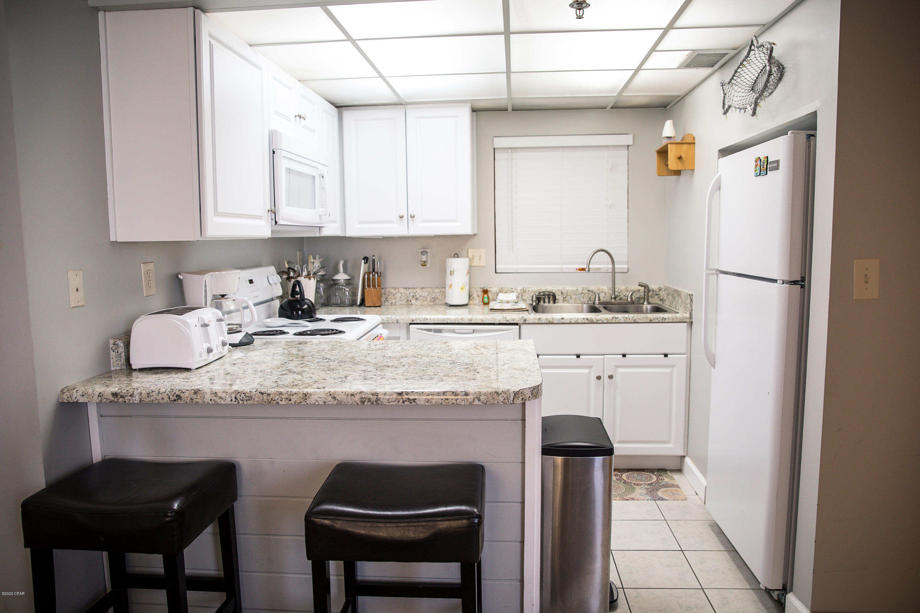 Sunbird Condo - Residential