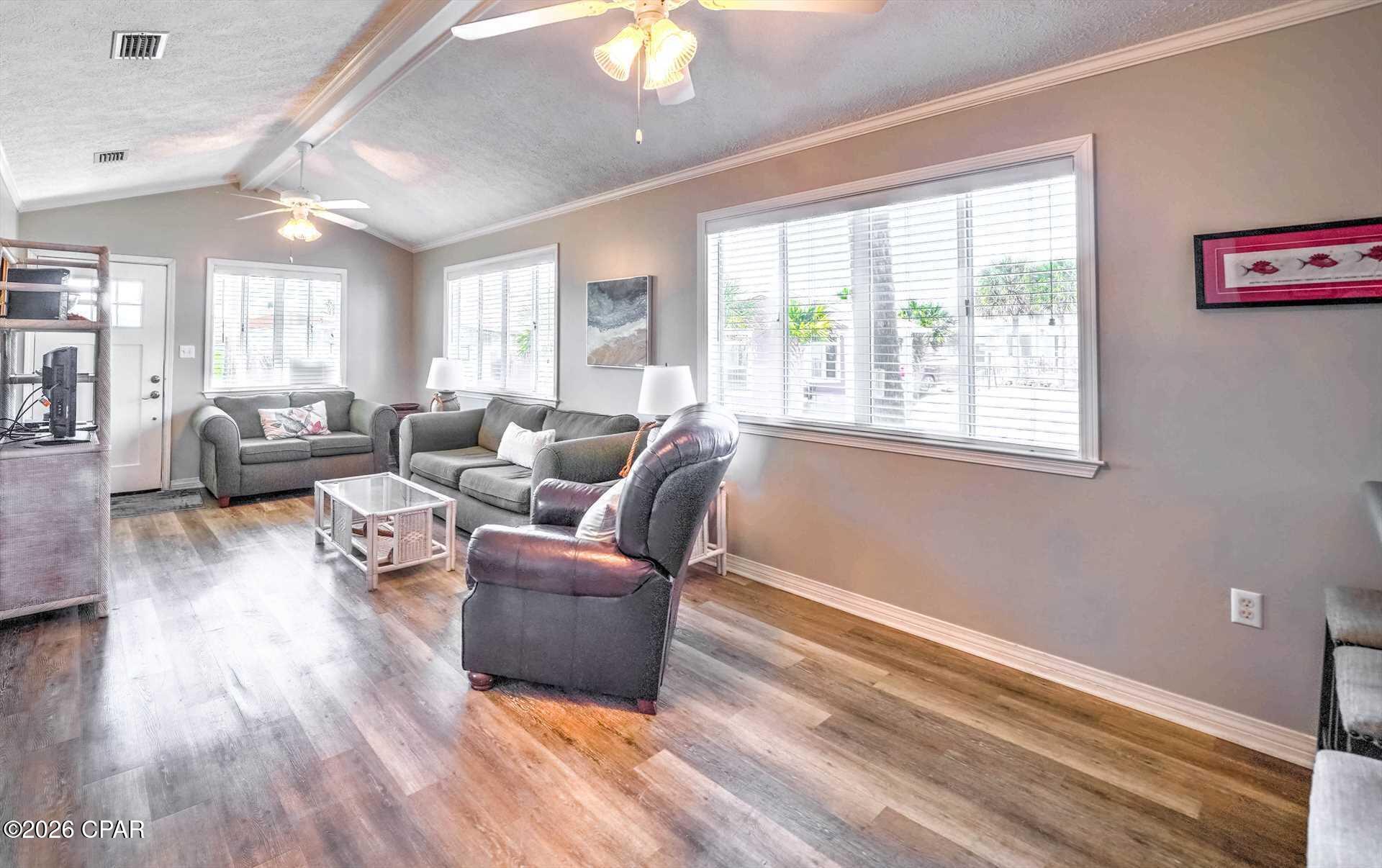 Venture Out Travel Trail - Residential