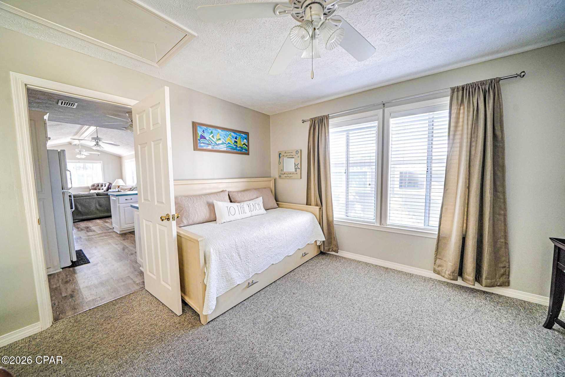 Venture Out Travel Trail - Residential