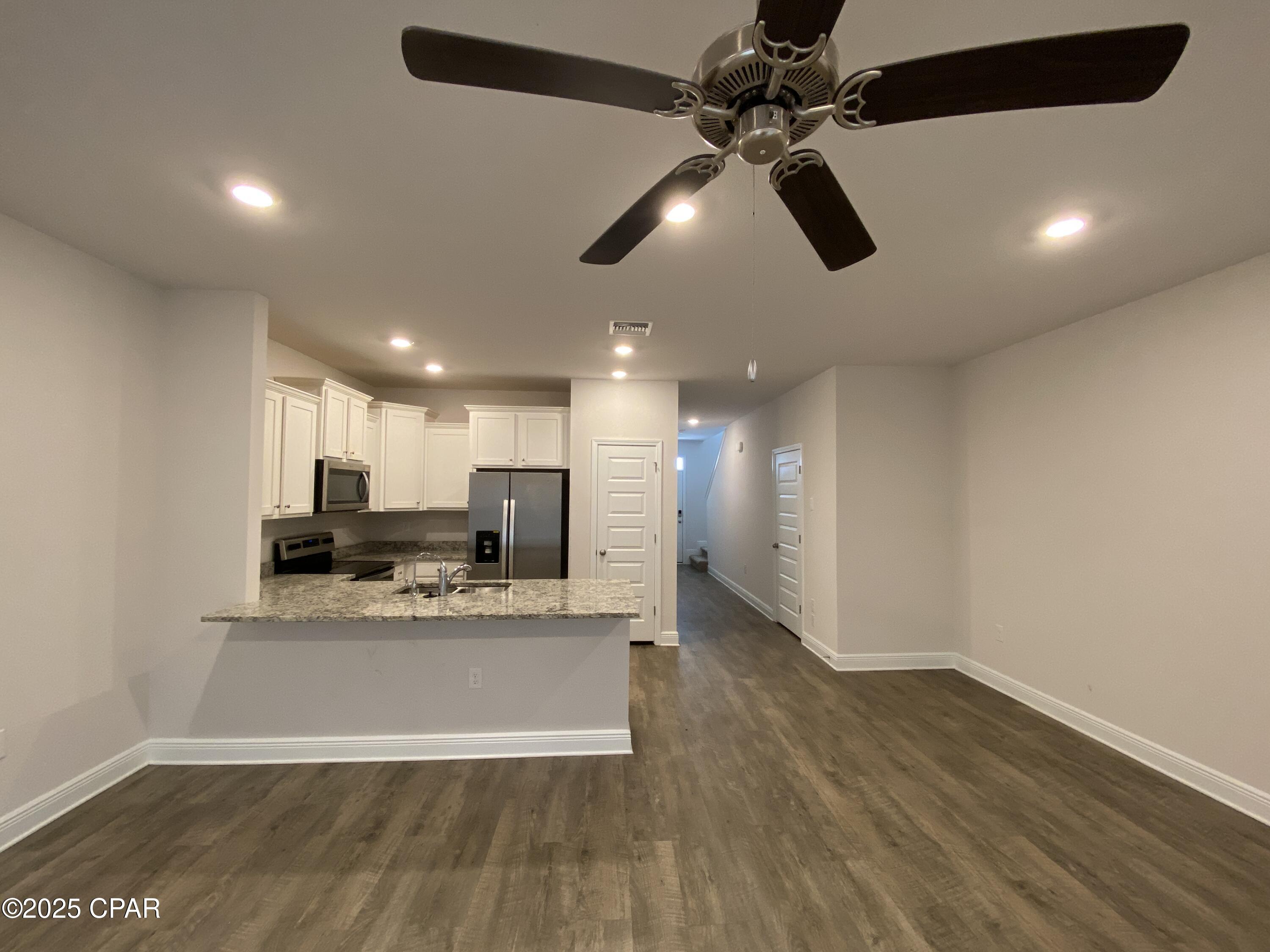 [No Recorded Subdiv] - Residential Lease