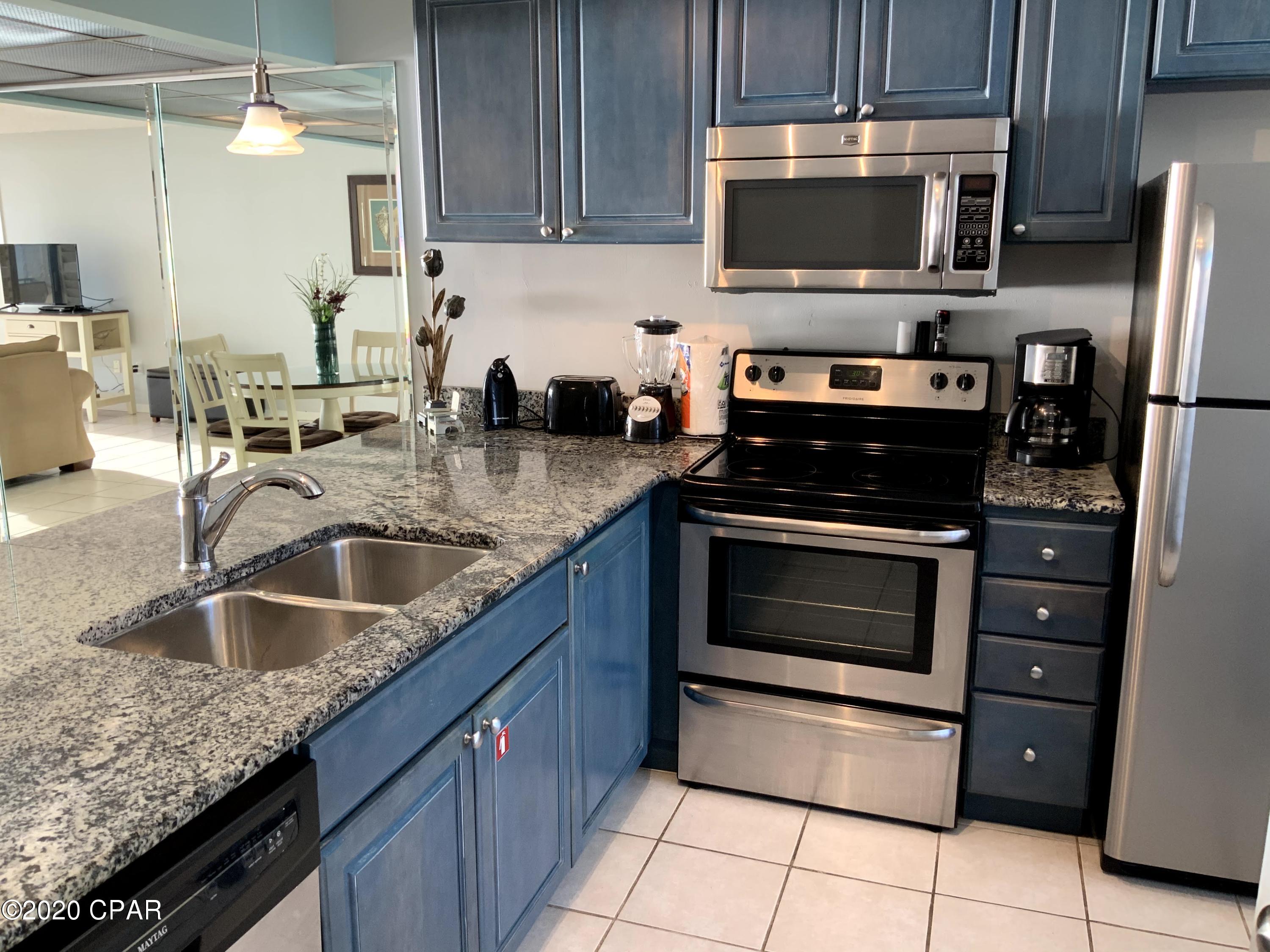 Edgewater Tower III - Residential