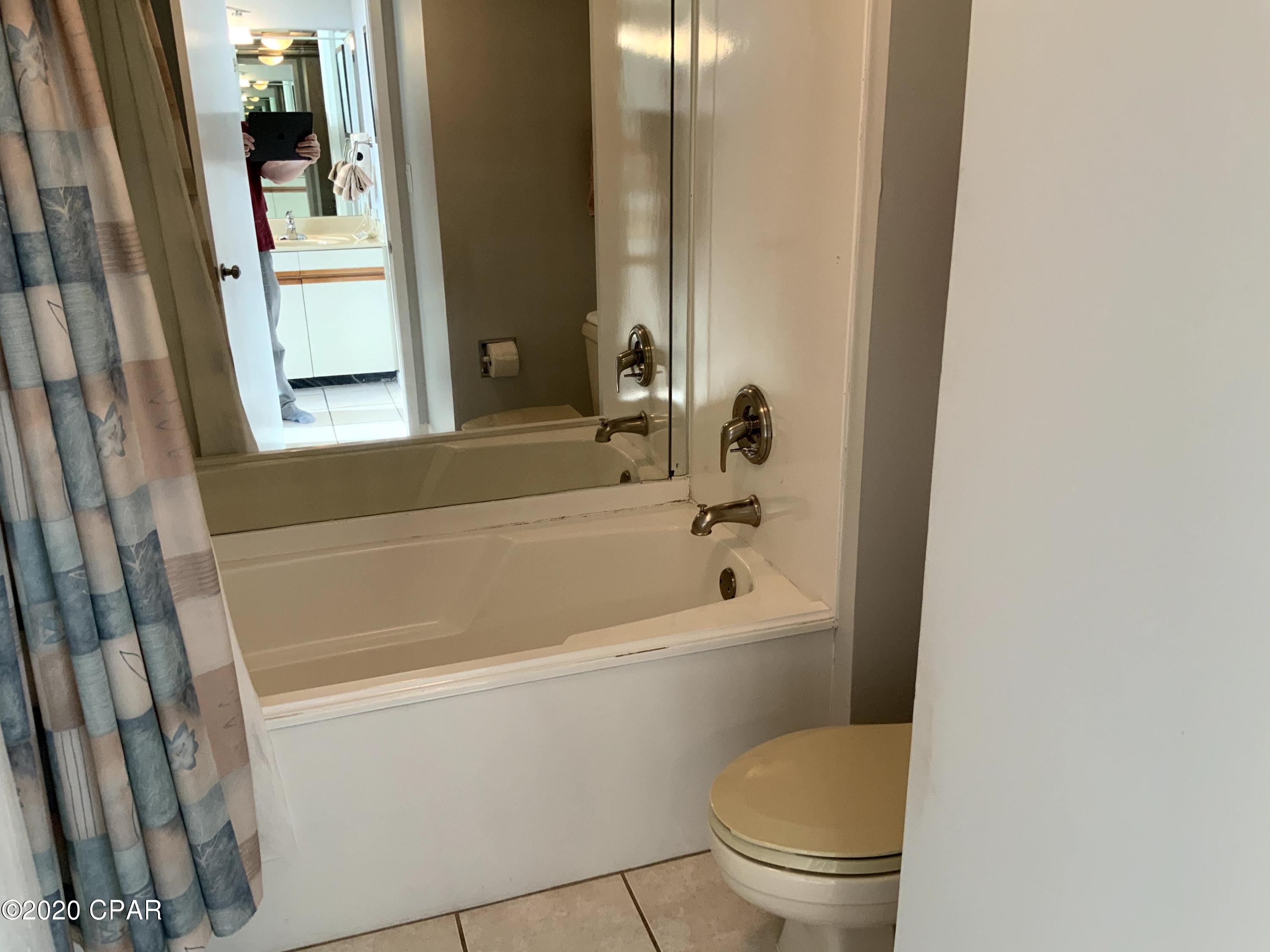 Edgewater Tower III - Residential