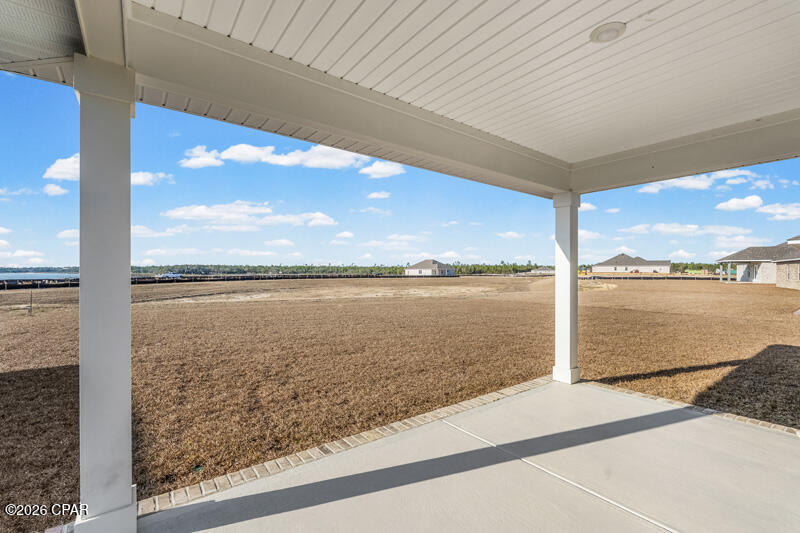 Lake Merial - Residential
