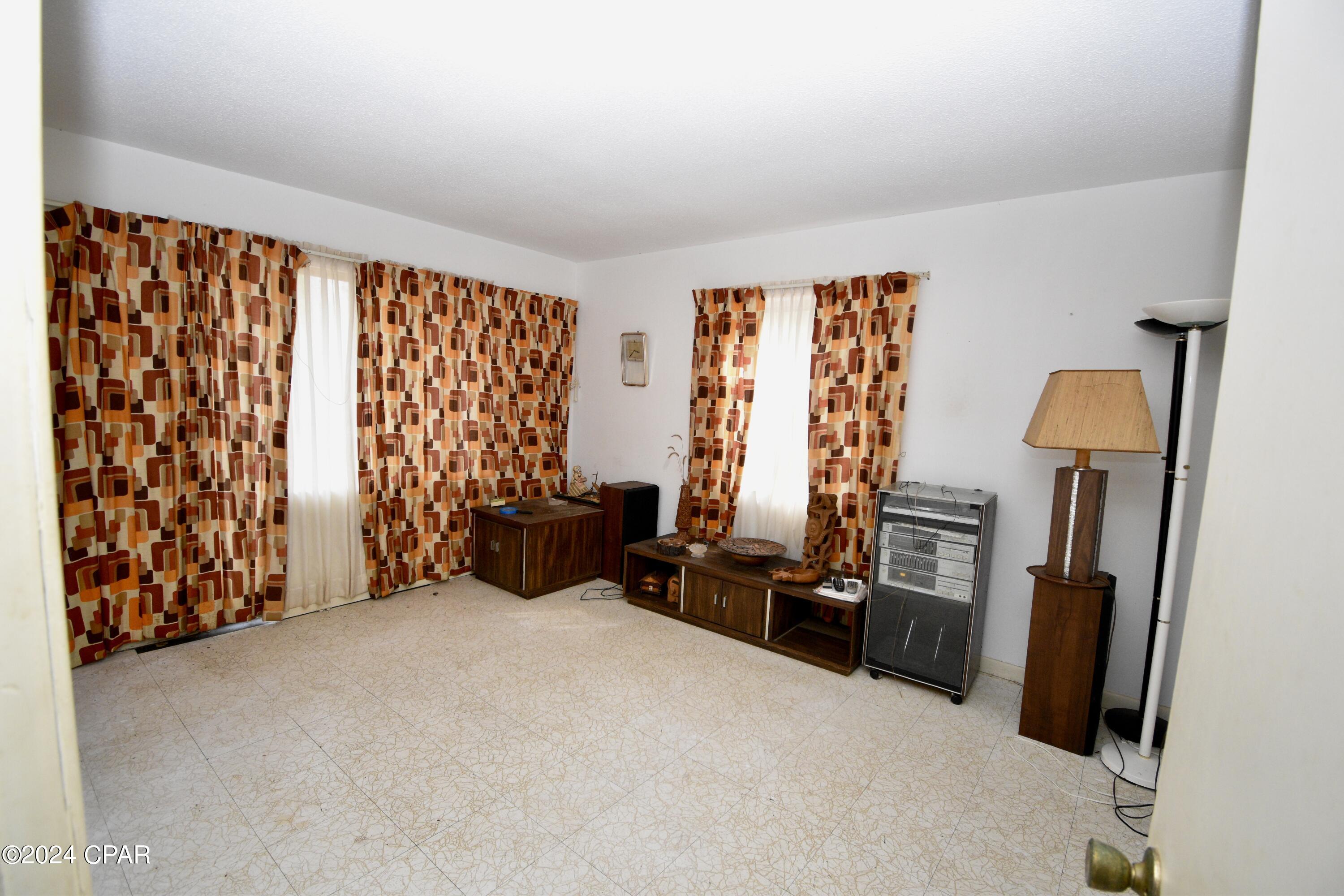 Sunny Hills Unit 19 - Residential