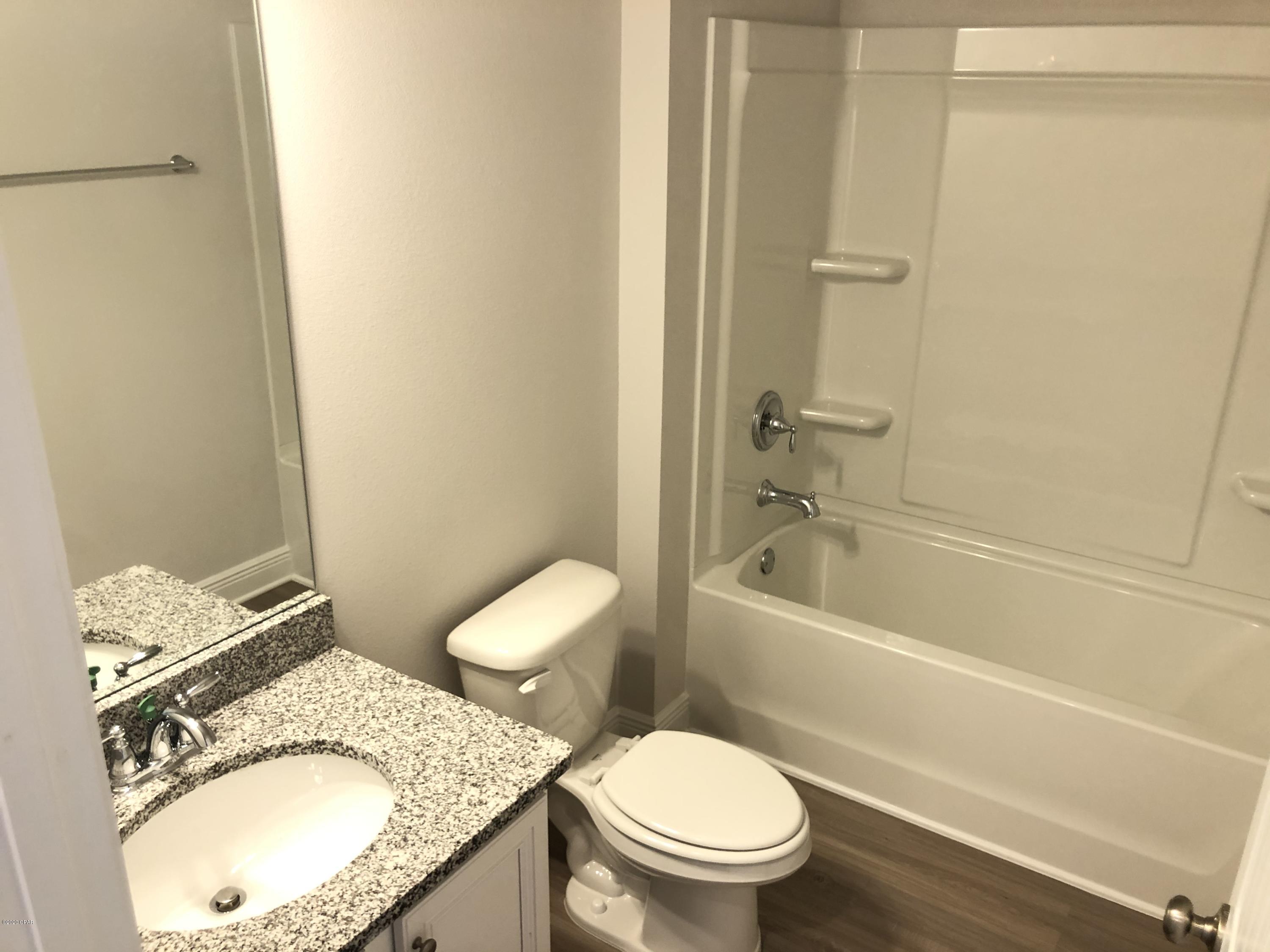 Fanning Bayou - Residential