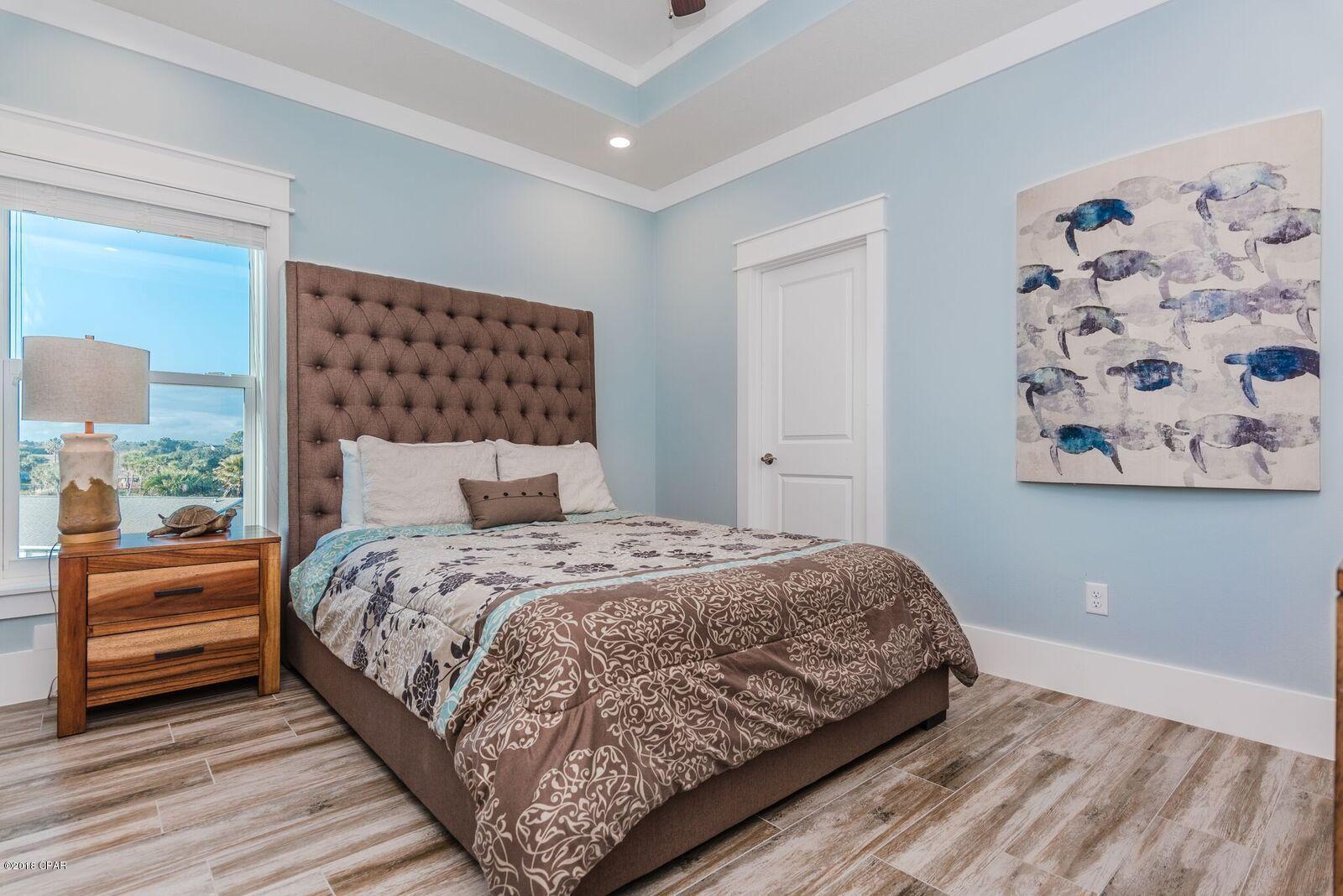 Laguna Beach Estates 5th Add - Residential