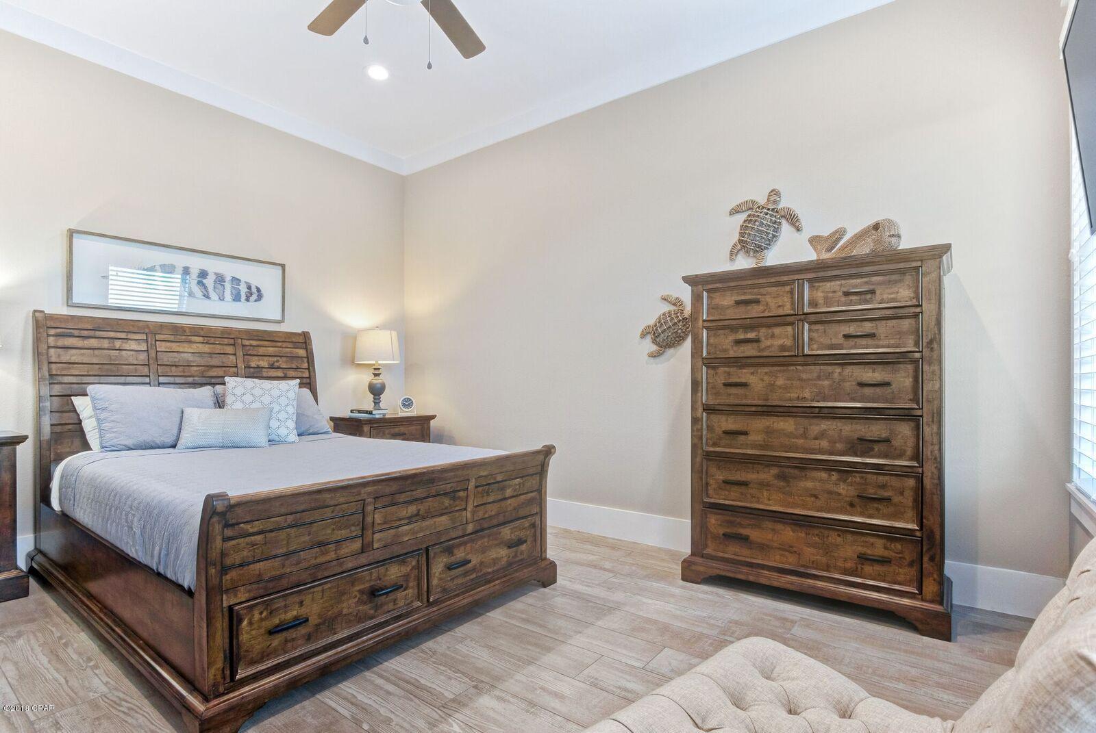 Laguna Beach Estates 5th Add - Residential