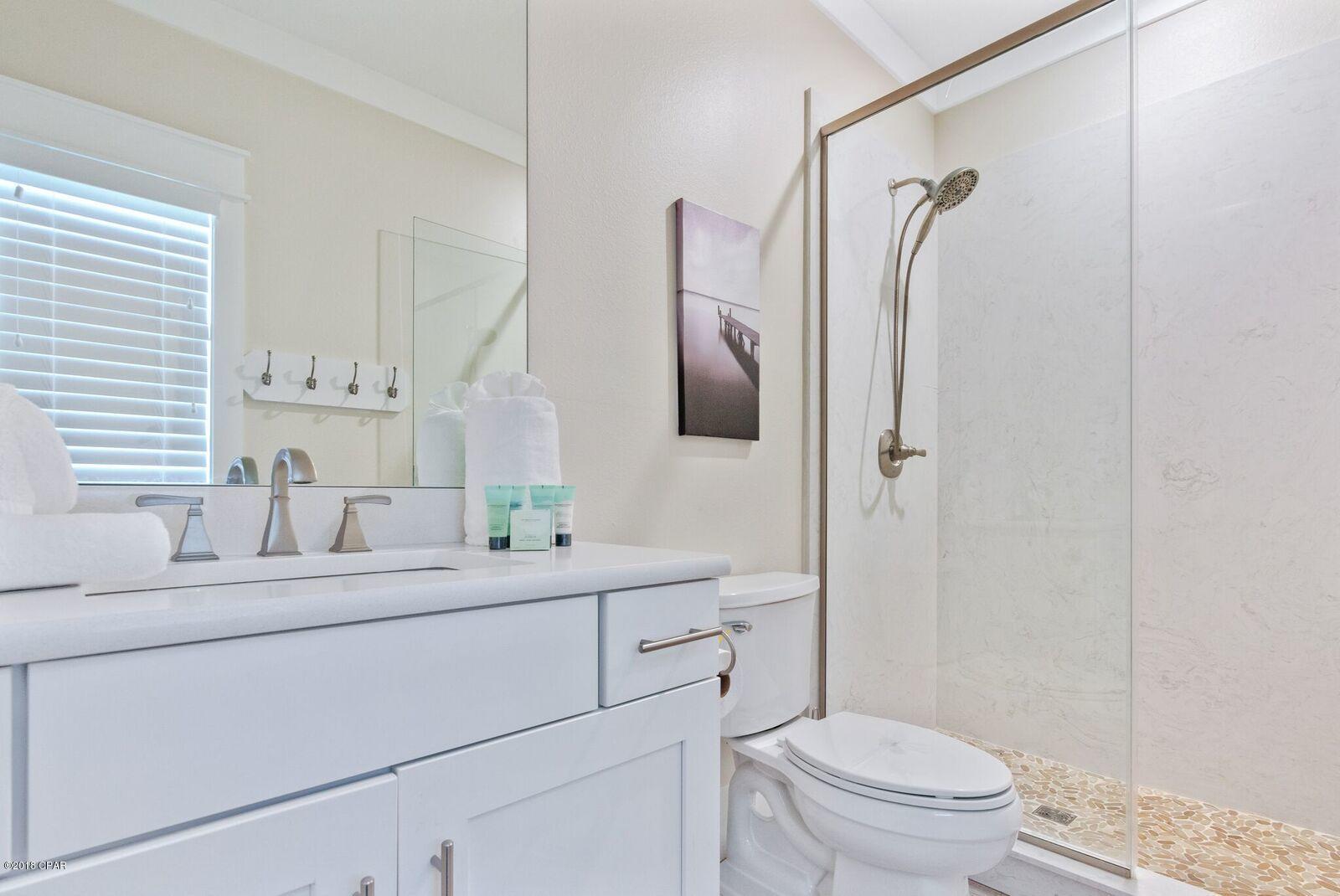 Laguna Beach Estates 5th Add - Residential