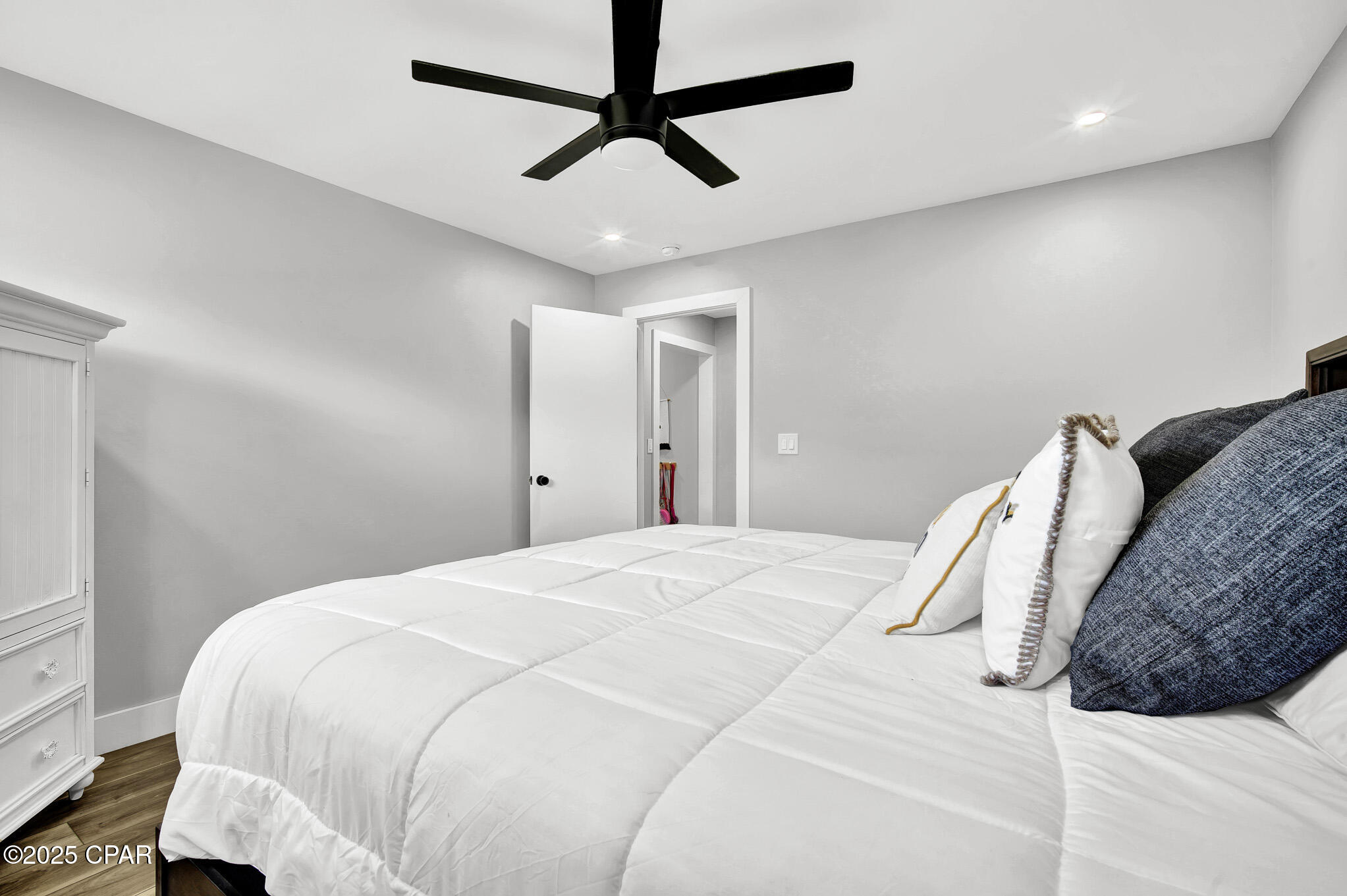 Pretty Bayou 2nd - Residential