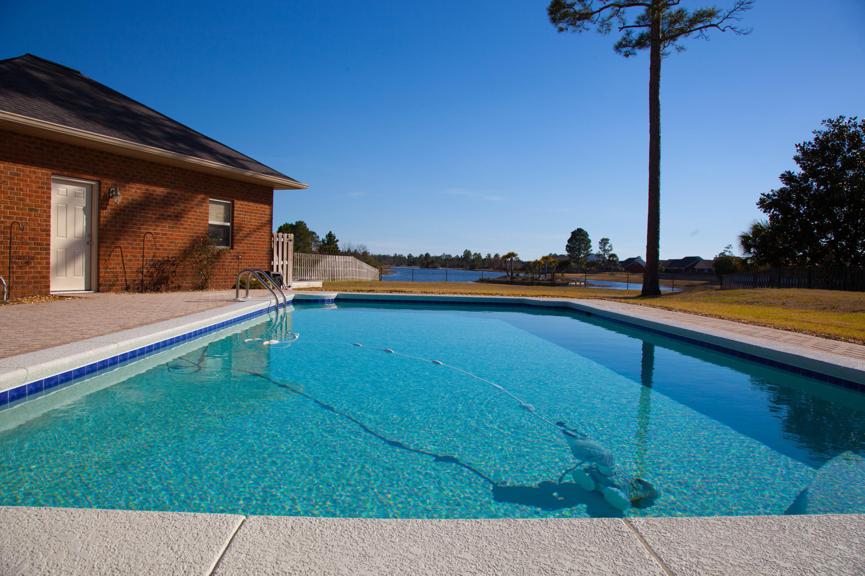 Kirkland Manor - Residential