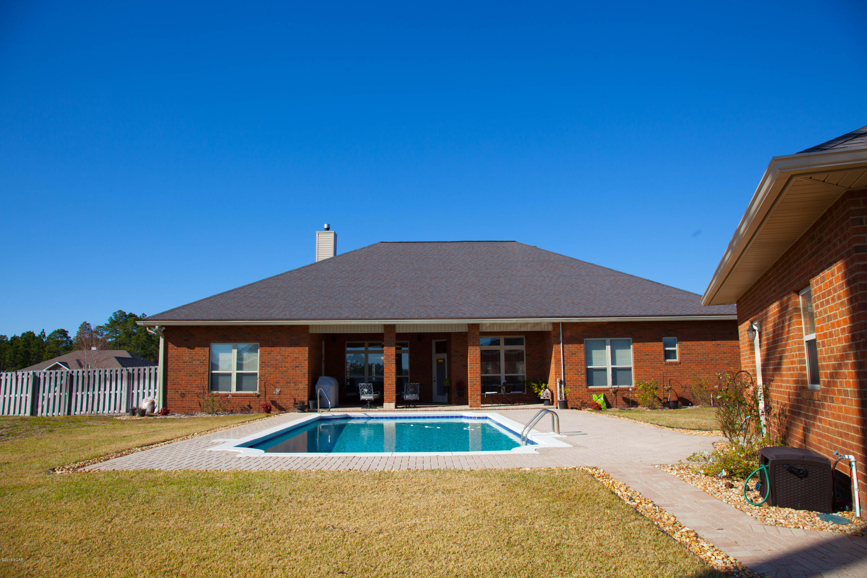 Kirkland Manor - Residential