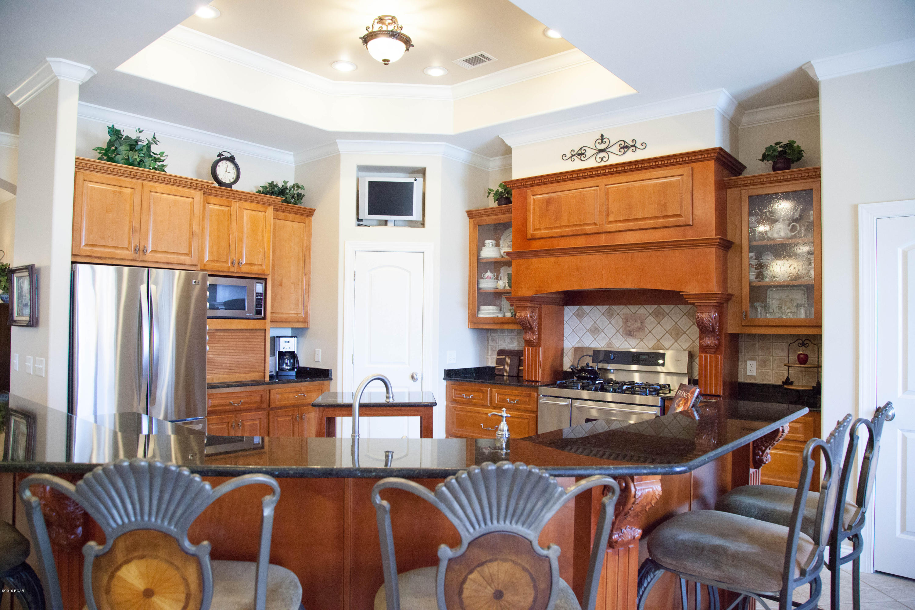 Kirkland Manor - Residential