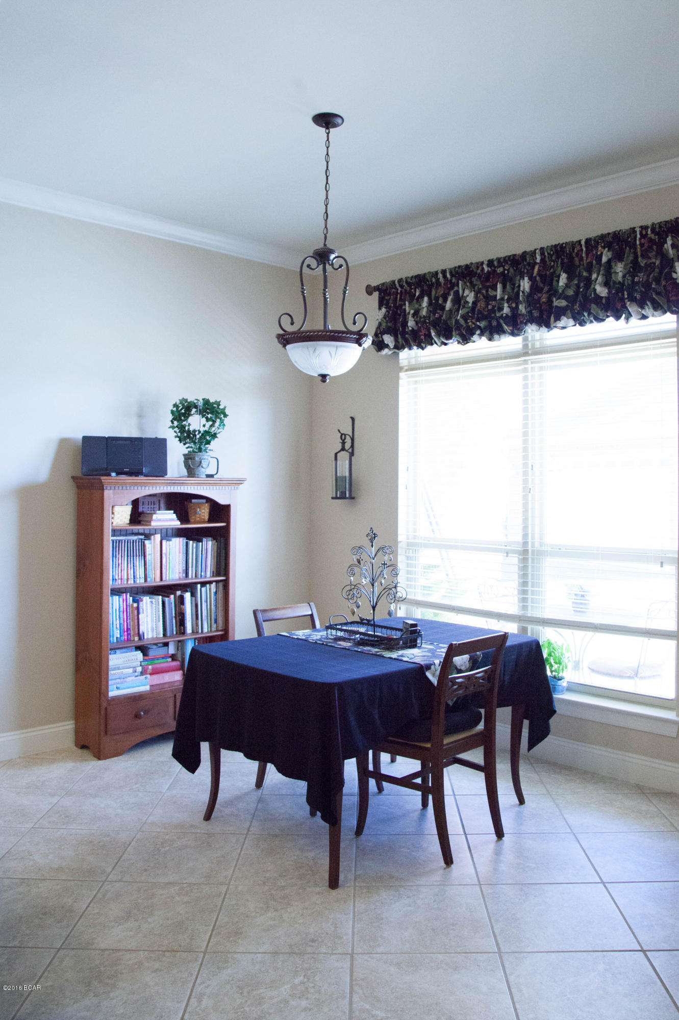 Kirkland Manor - Residential