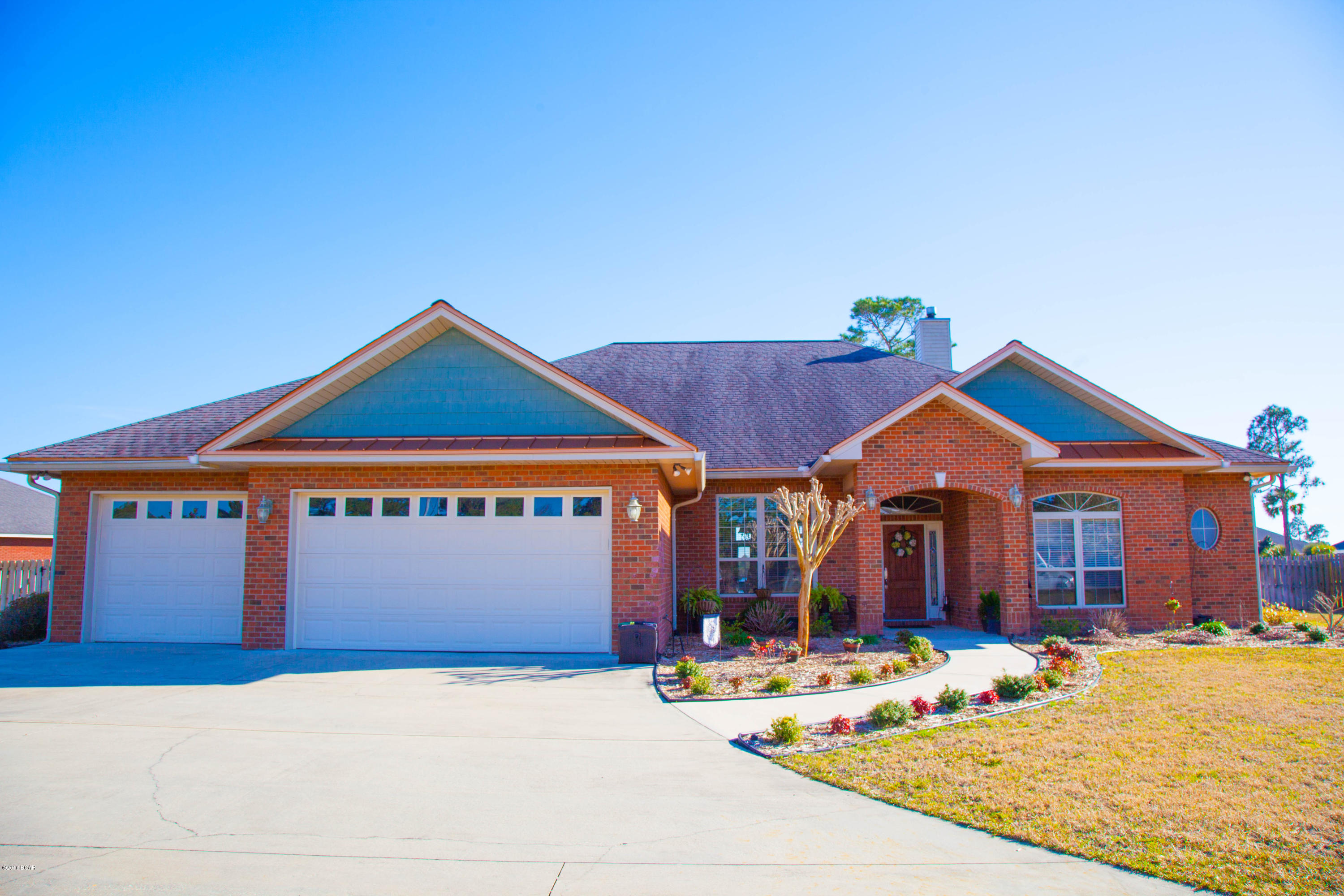 Kirkland Manor - Residential