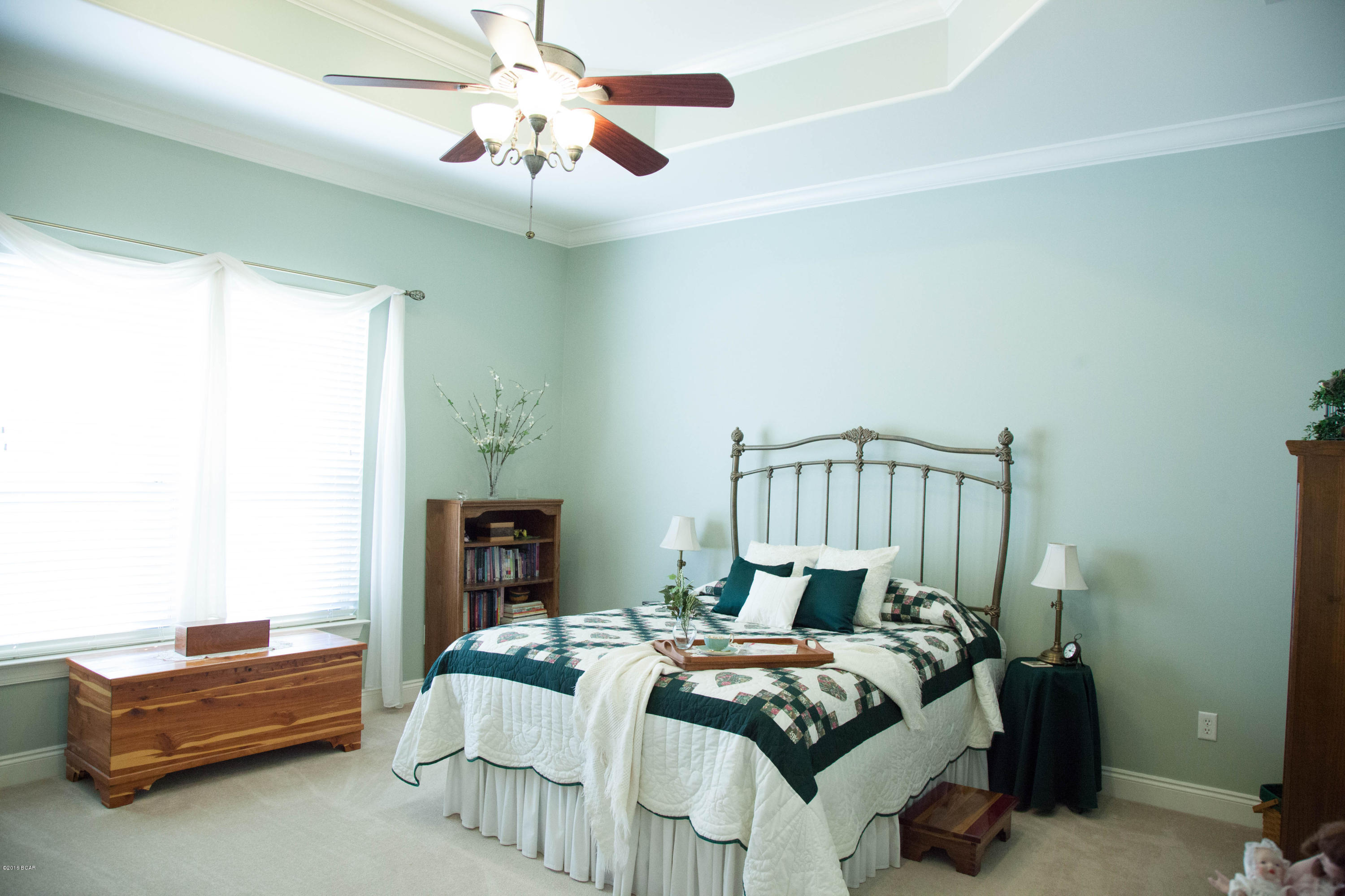 Kirkland Manor - Residential