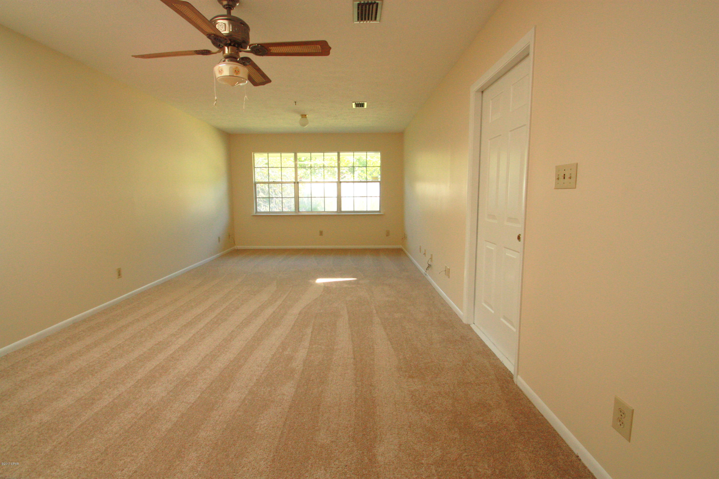 Lannie Rowe Lake Estates U-12 - Residential