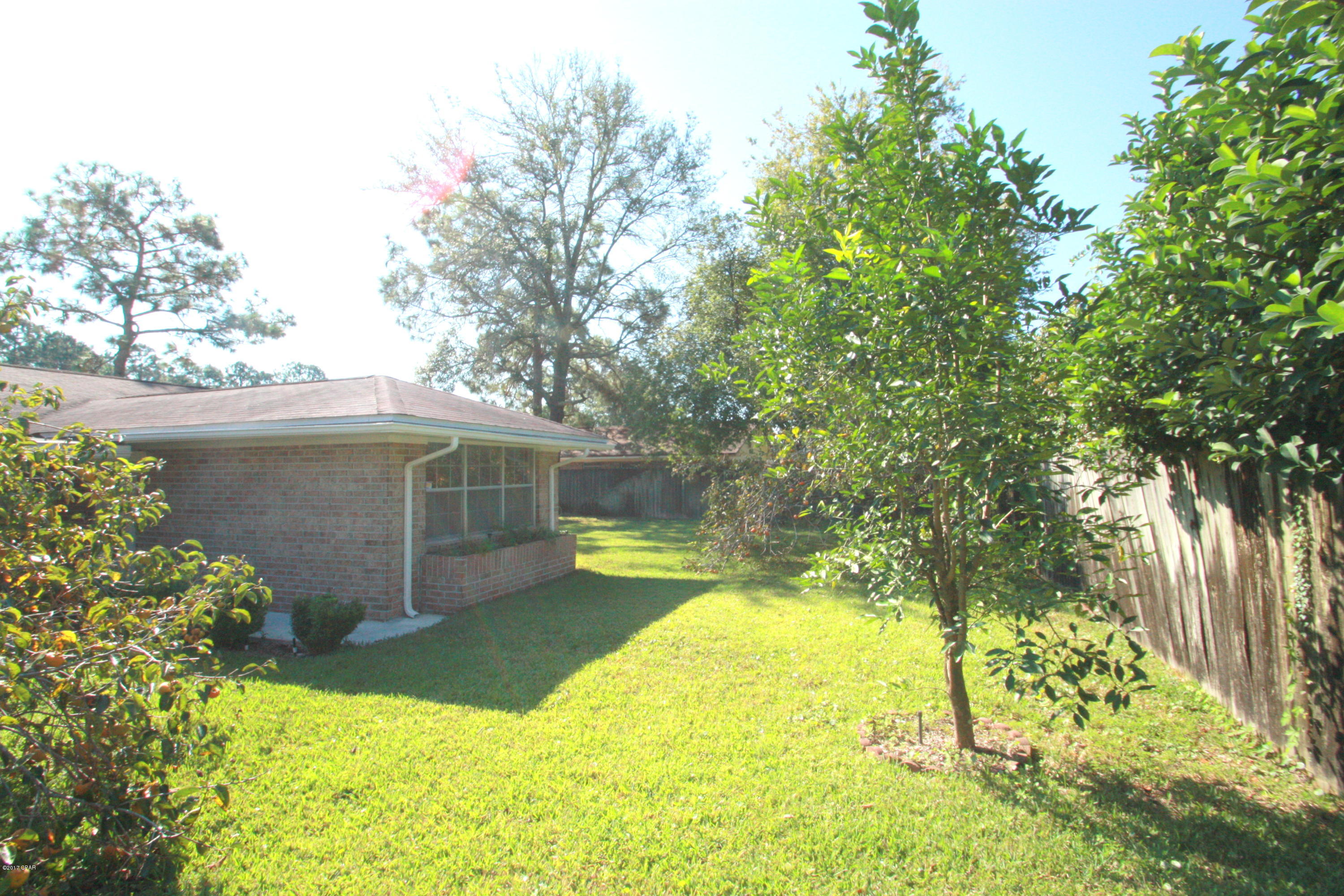 Lannie Rowe Lake Estates U-12 - Residential