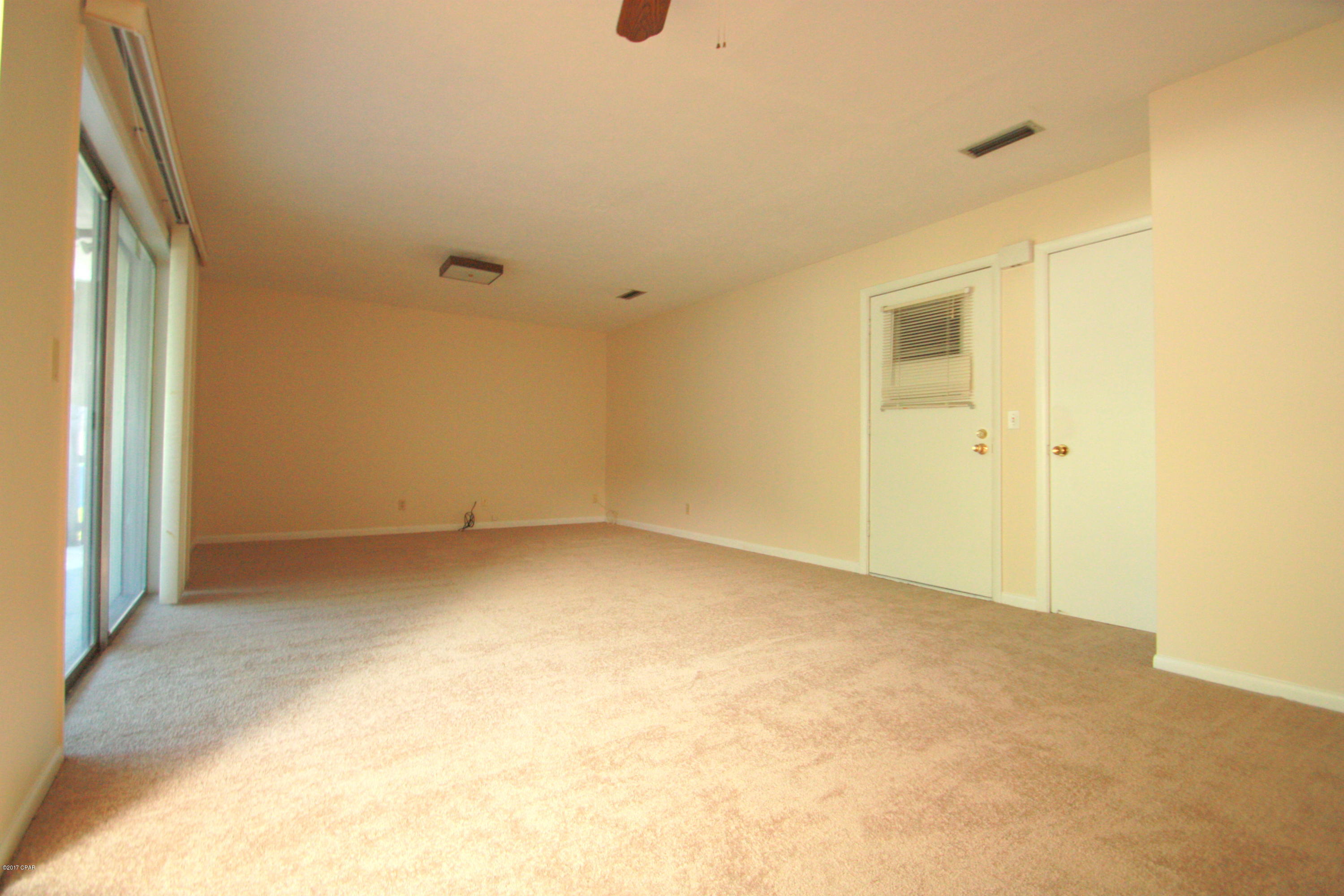 Lannie Rowe Lake Estates U-12 - Residential