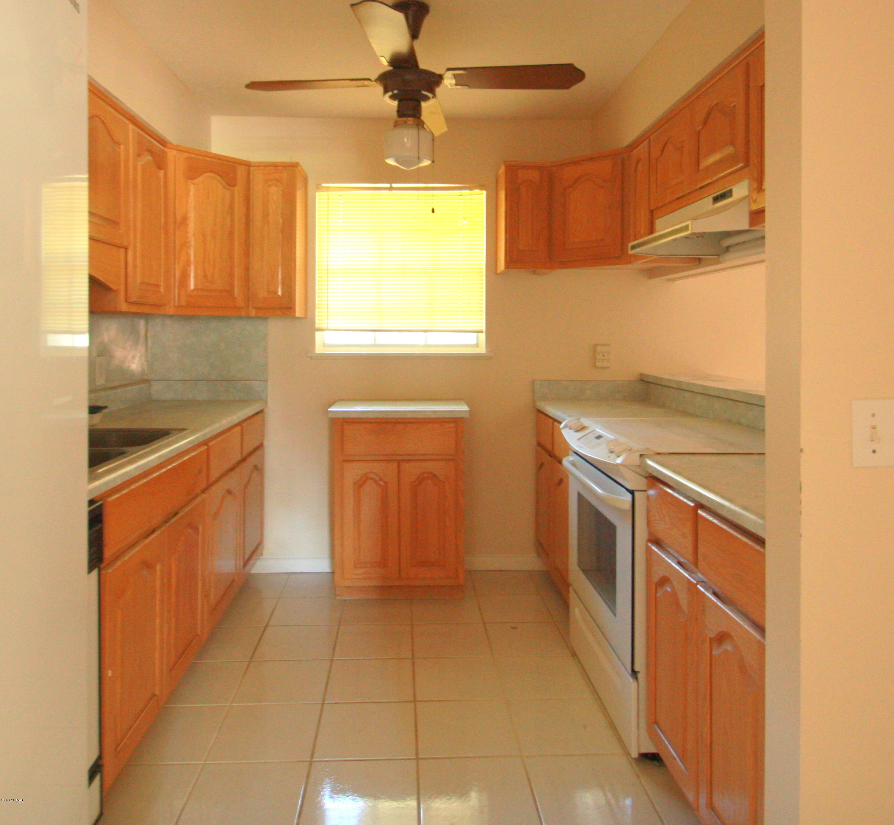 Lannie Rowe Lake Estates U-12 - Residential