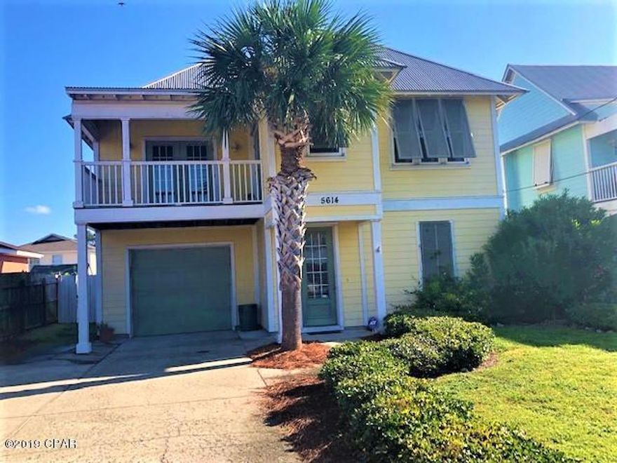 A spacious 3 bedroom 2.5 bath 

Caribbean Style Home, Beautiful and Versatile. 

Back yard has a 16'x32' salt water swimming pool. Pool service and Lawn care are included in the rent. 

With real hardwood floors and vaulted ceilings upstairs. Custom 8.5' French Doors open to the pool deck and there is an 8'x15' balcony upstairs. Also Ceiling fans included.