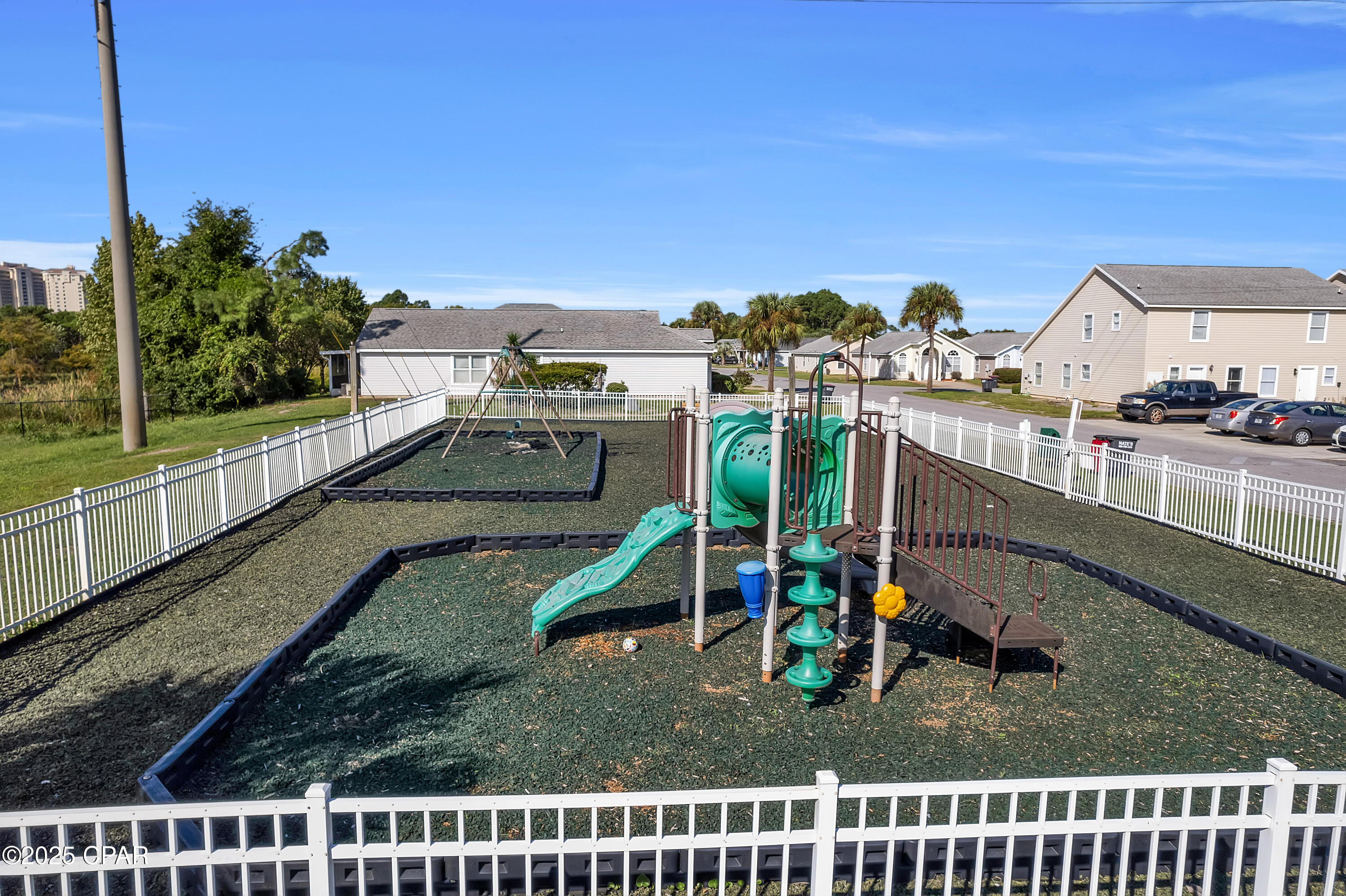 Palm Cove Phase II - Residential Lease