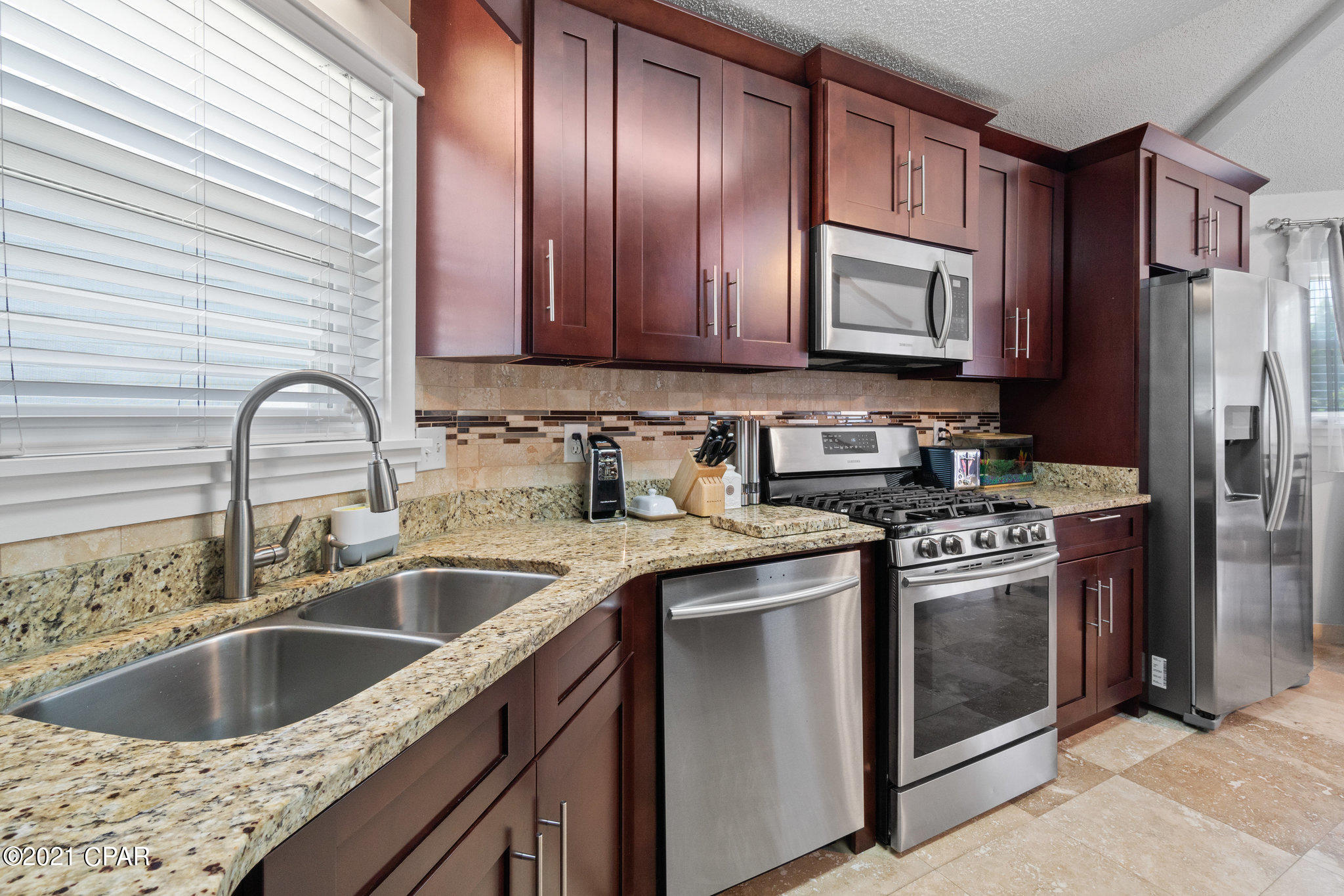 North Lagoon Oaks 4th - Residential