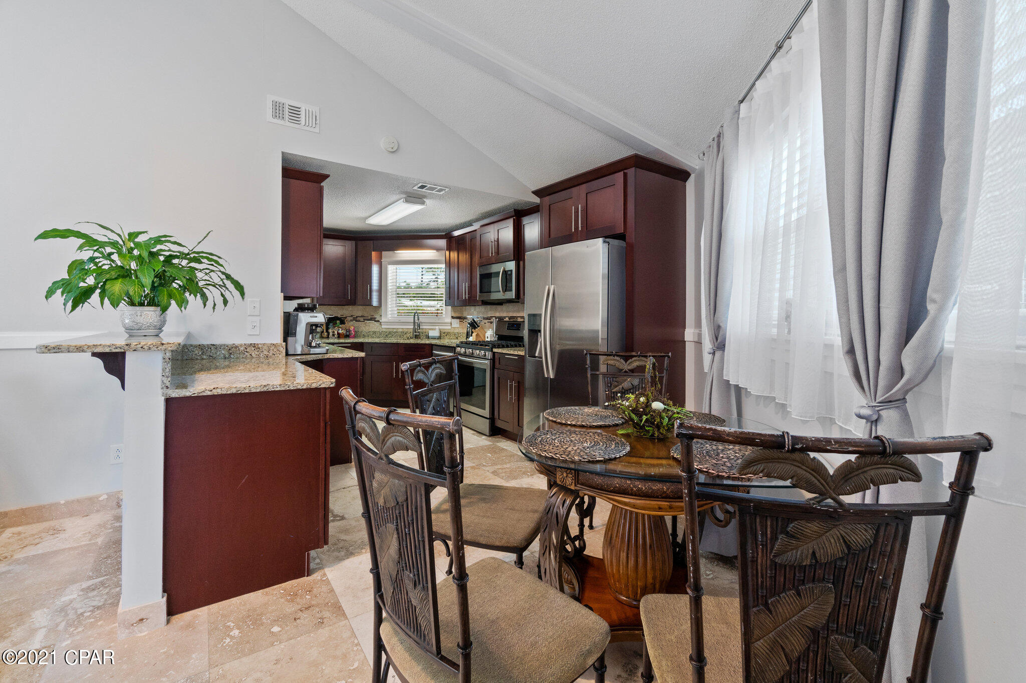 North Lagoon Oaks 4th - Residential