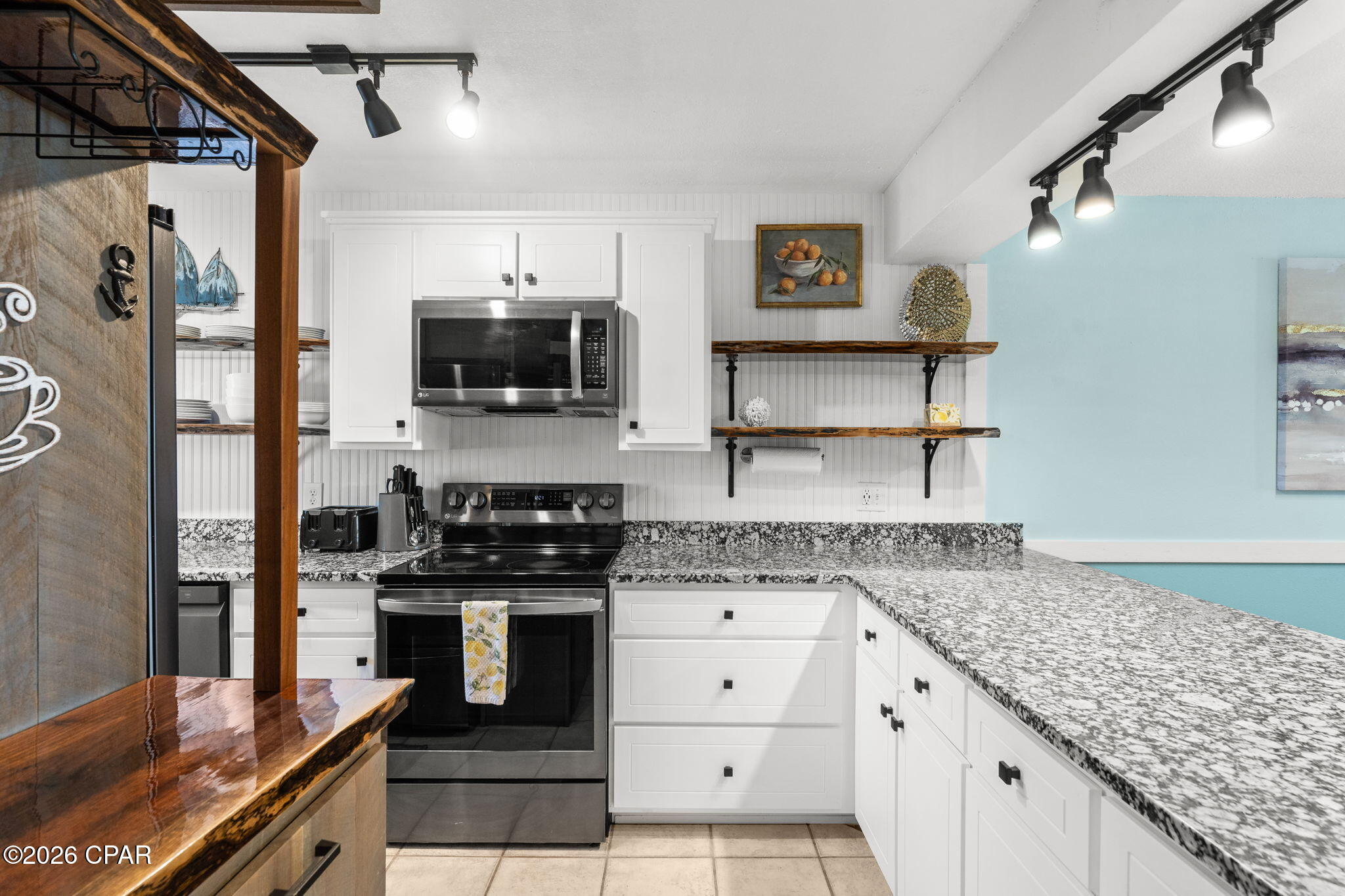 Regency Towers - Residential