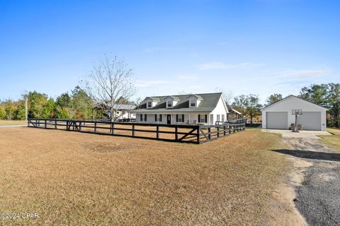 A home in Bonifay