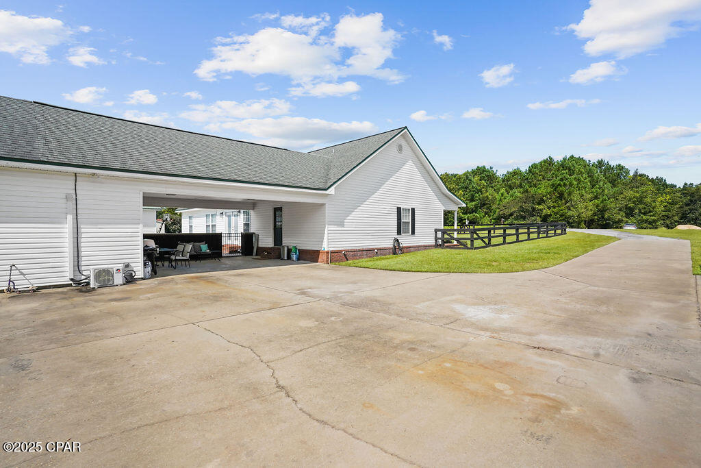 Twin Lakes - Residential