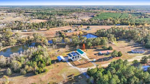 A home in Bonifay