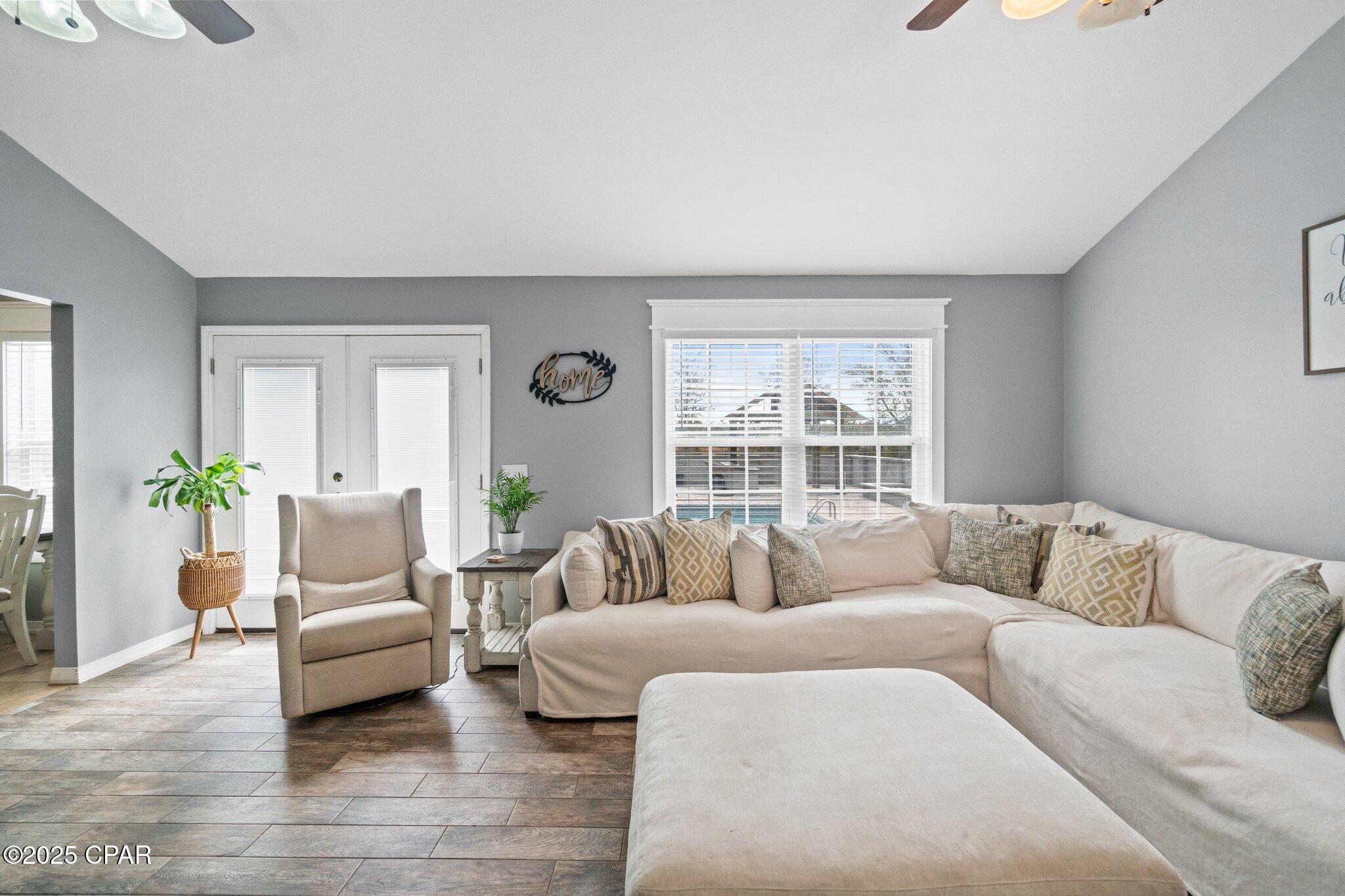 Twin Lakes - Residential