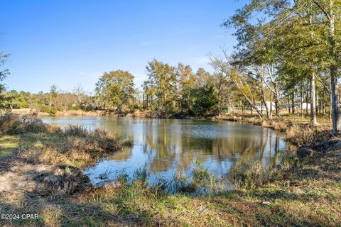 A home in Bonifay