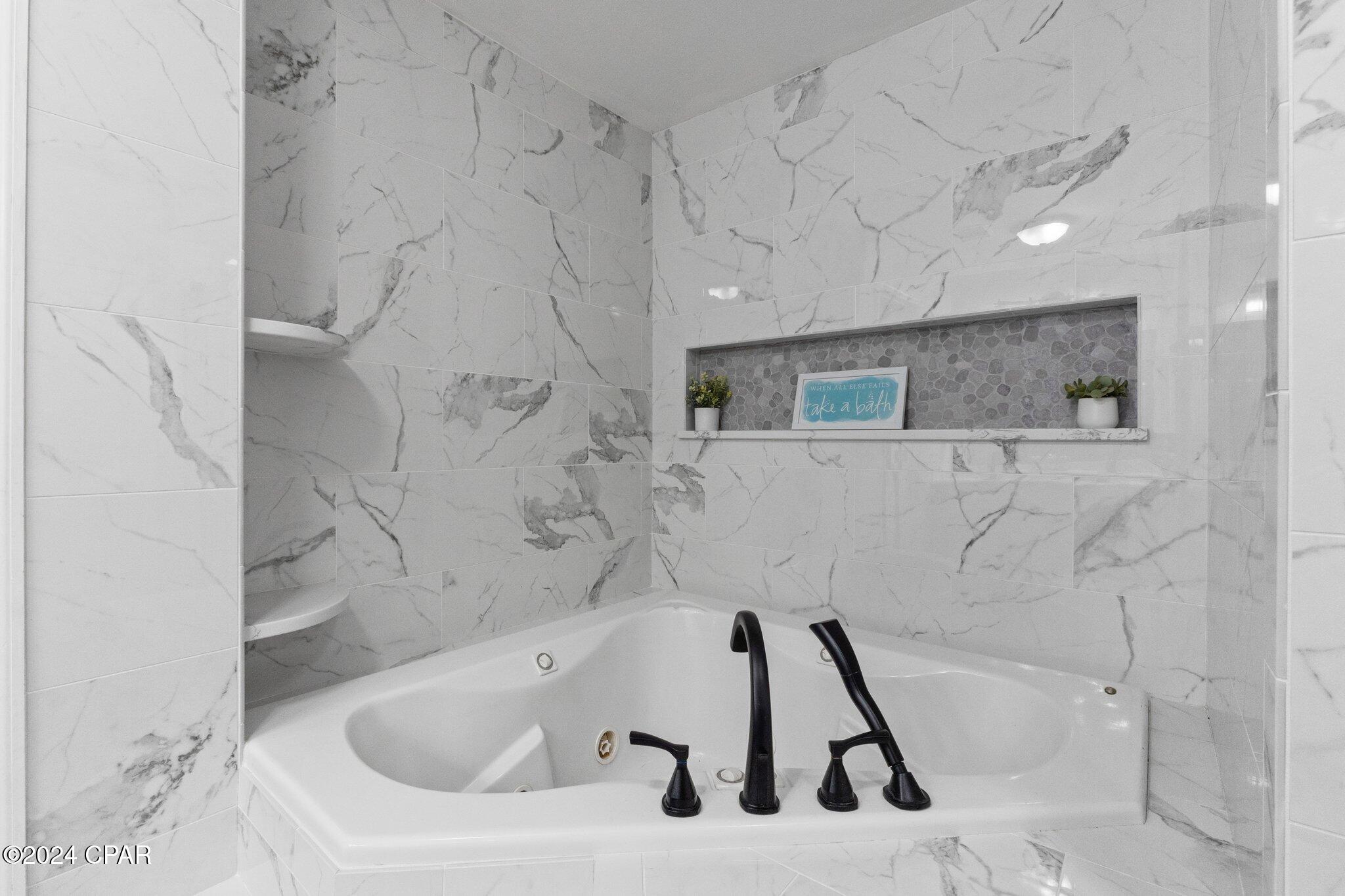 Twin Lakes - Residential