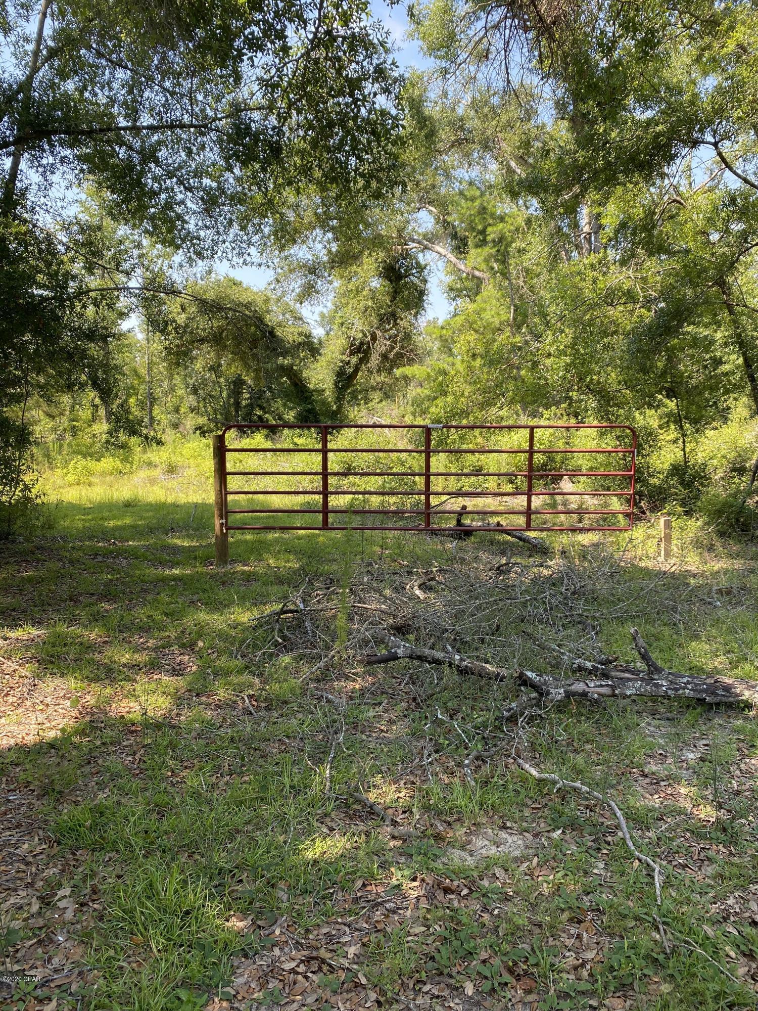 [No Recorded Subdiv] - Land