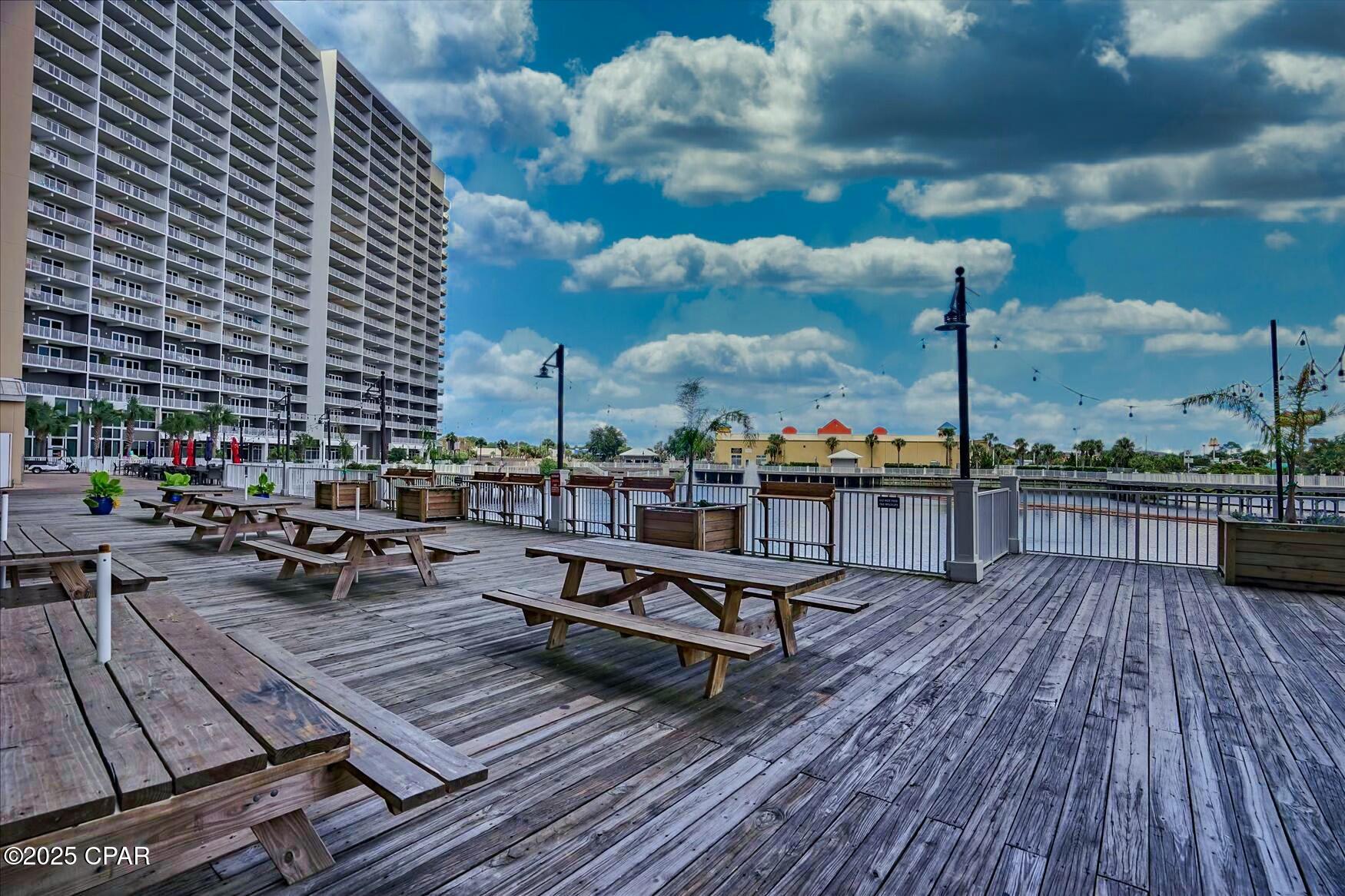 Laketown Wharf Phase II - Residential