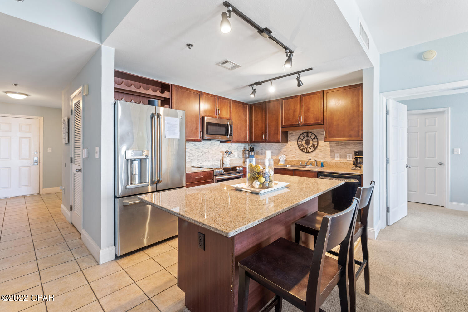 Laketown Wharf - Residential