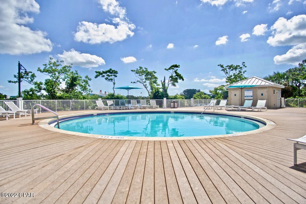 Laketown Wharf - Residential