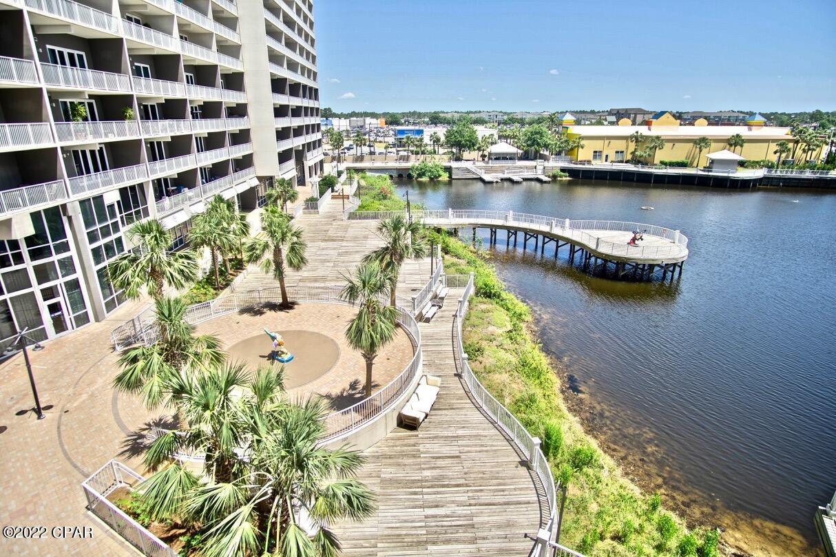 Laketown Wharf - Residential