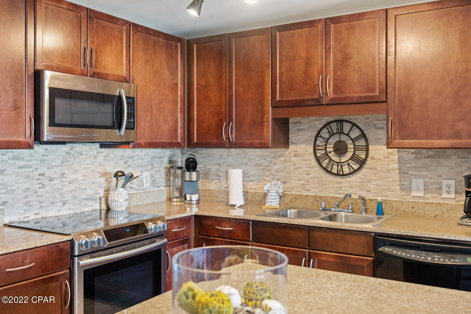 Laketown Wharf - Residential