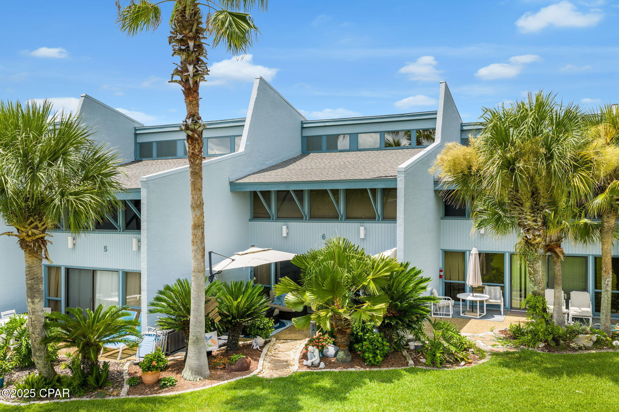 Sunnyside Beach & Tennis Condo - Residential