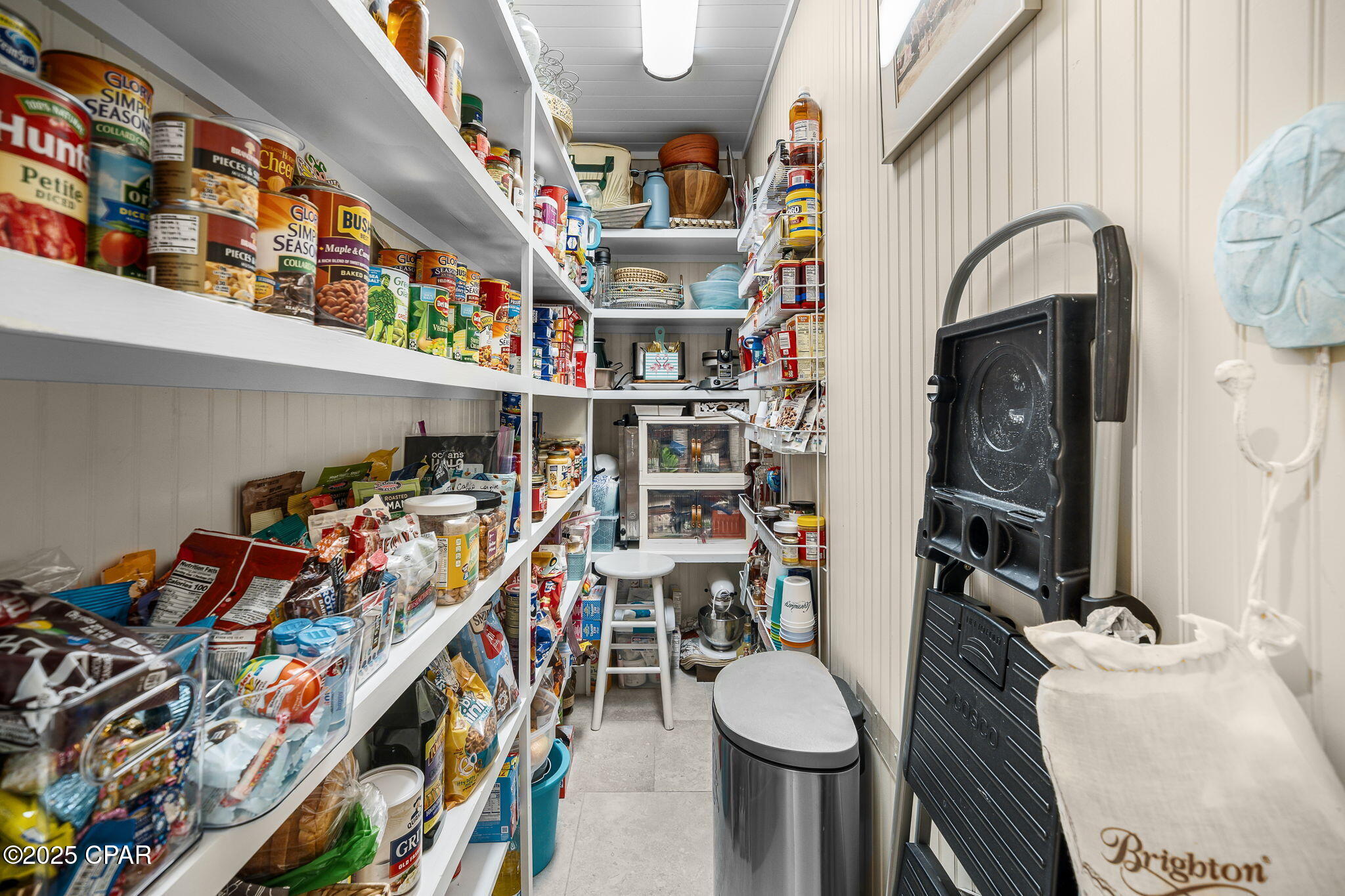 Sunnyside Beach & Tennis Condo - Residential