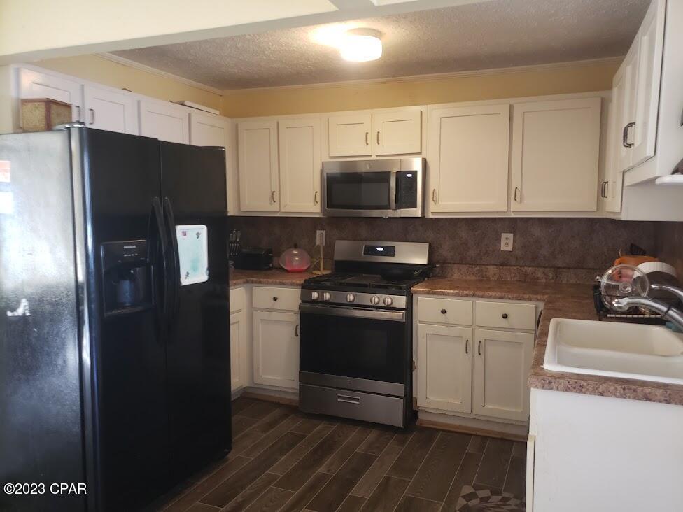 Lakeside - Residential