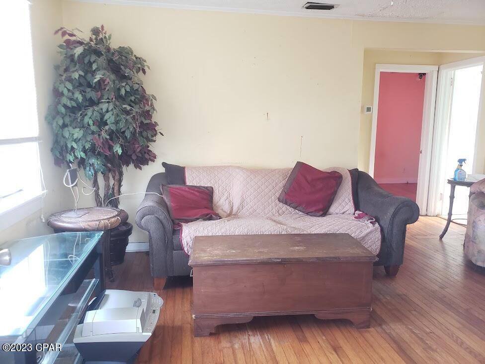 Lakeside - Residential