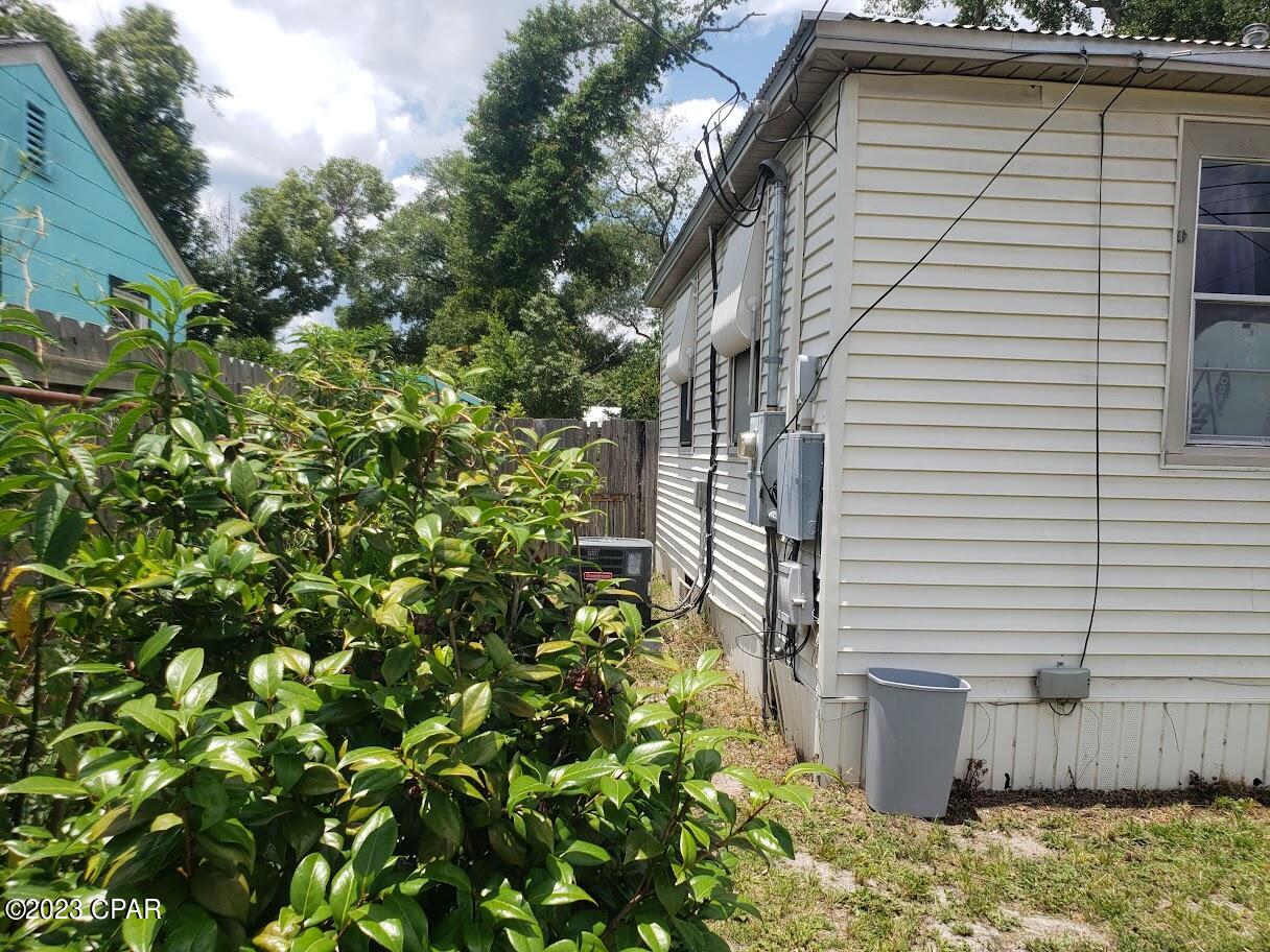 Lakeside - Residential