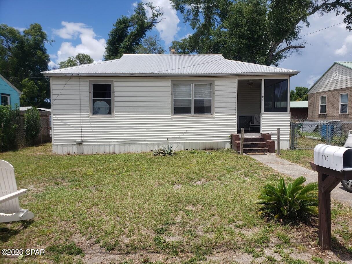 Lakeside - Residential