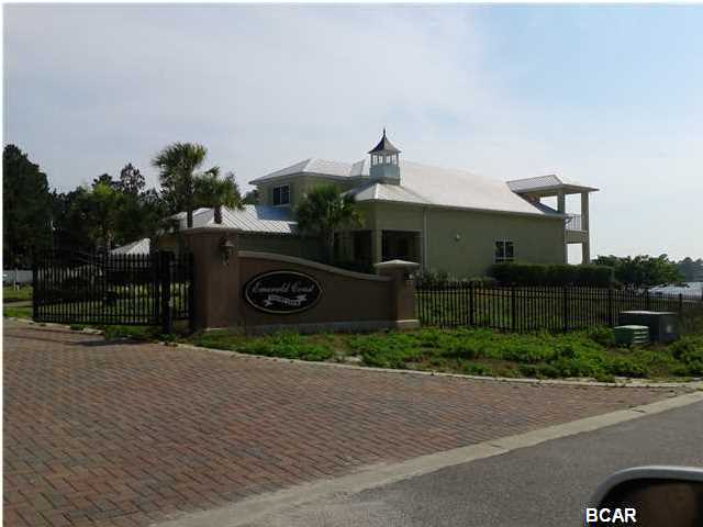 Emerald Coast Yacht Club - Land